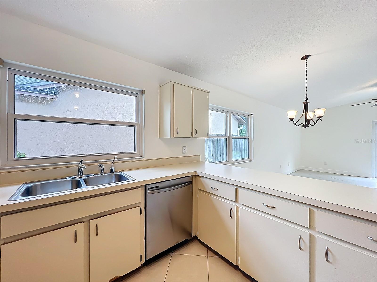 4061 BUGLERS REST PL