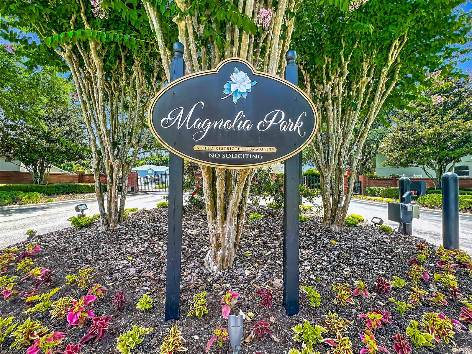 235 MAGNOLIA PARK TRL