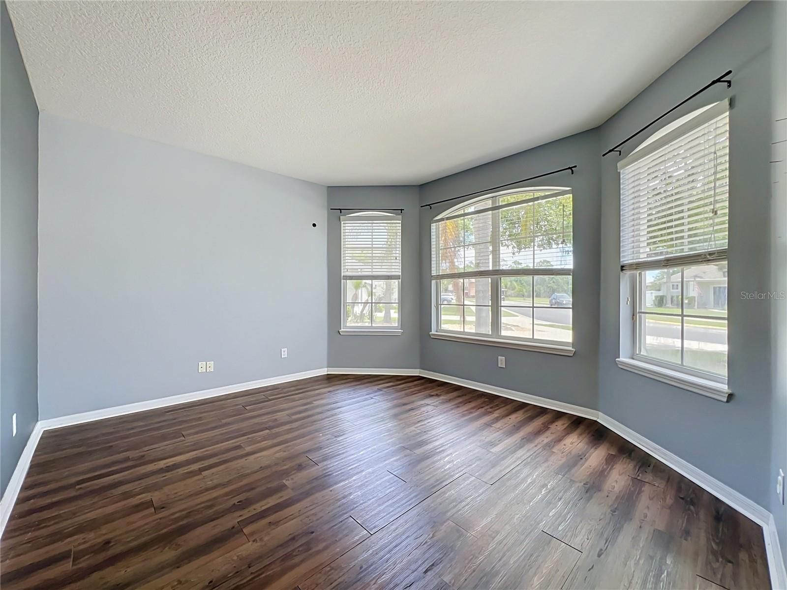 235 MAGNOLIA PARK TRL