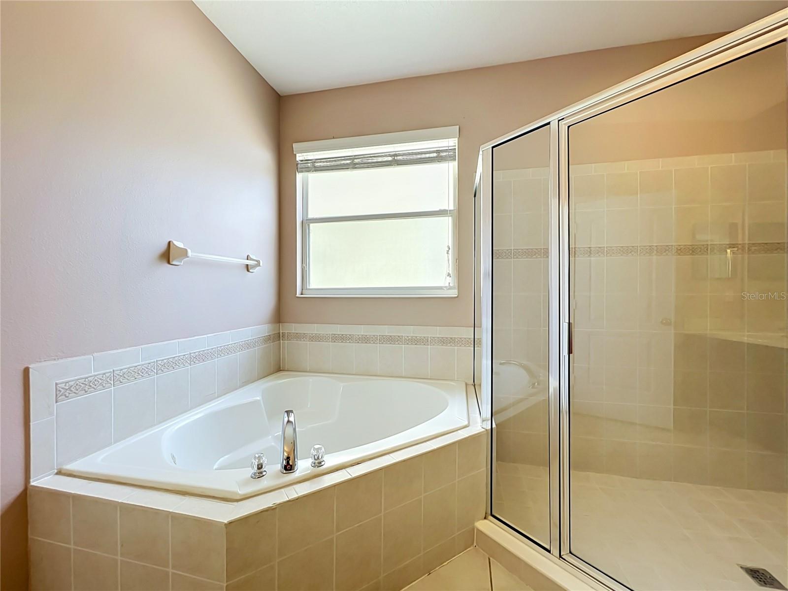 235 MAGNOLIA PARK TRL