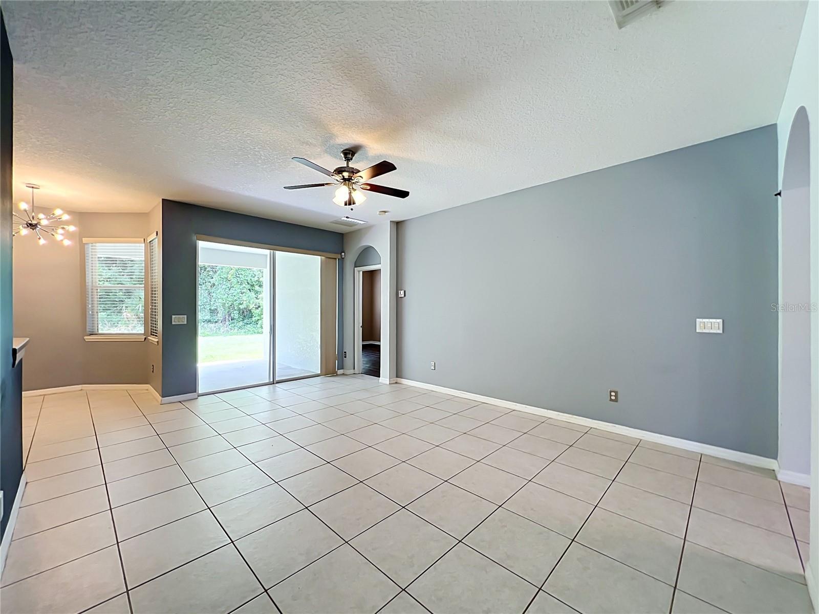 235 MAGNOLIA PARK TRL