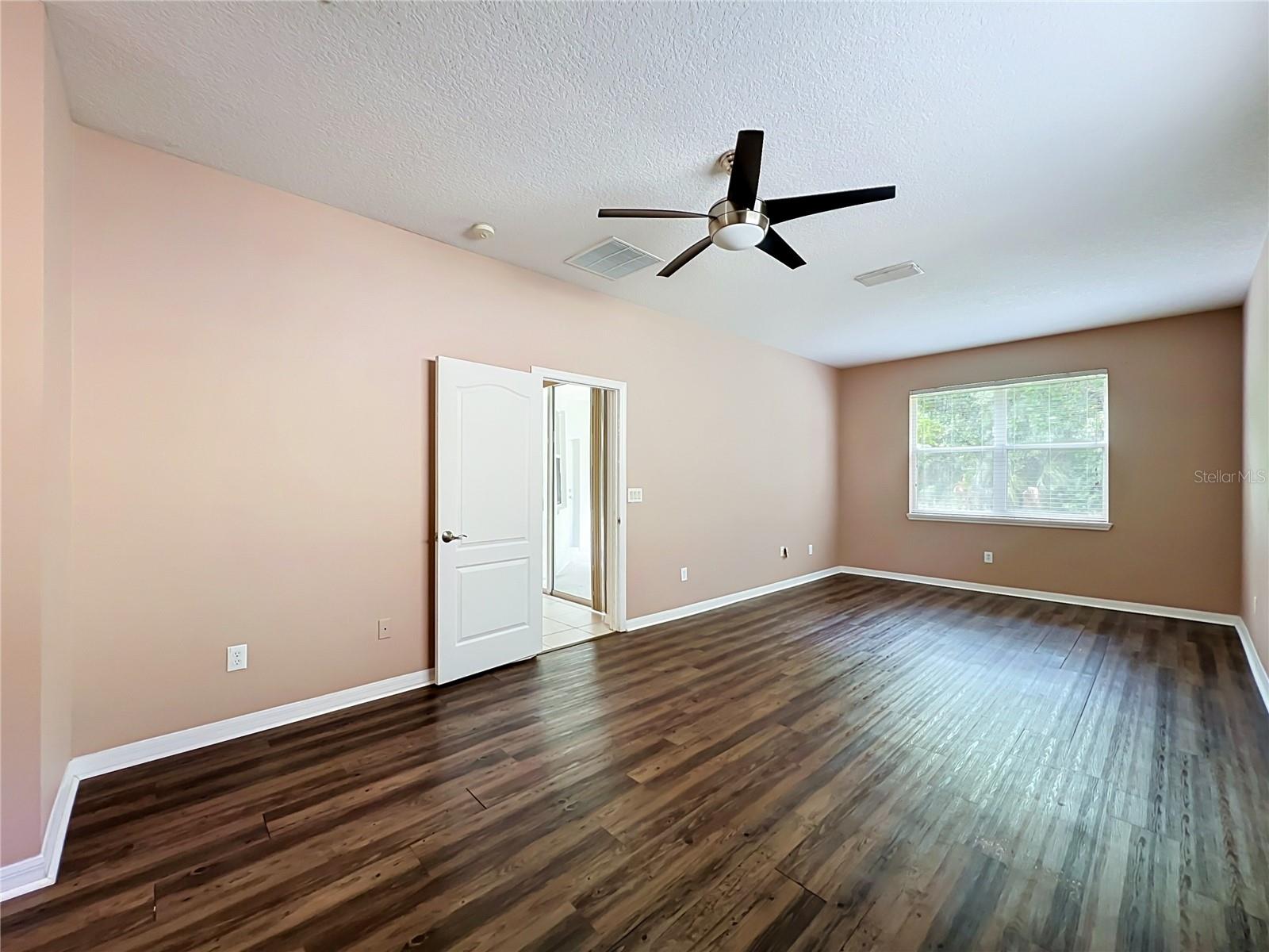 235 MAGNOLIA PARK TRL