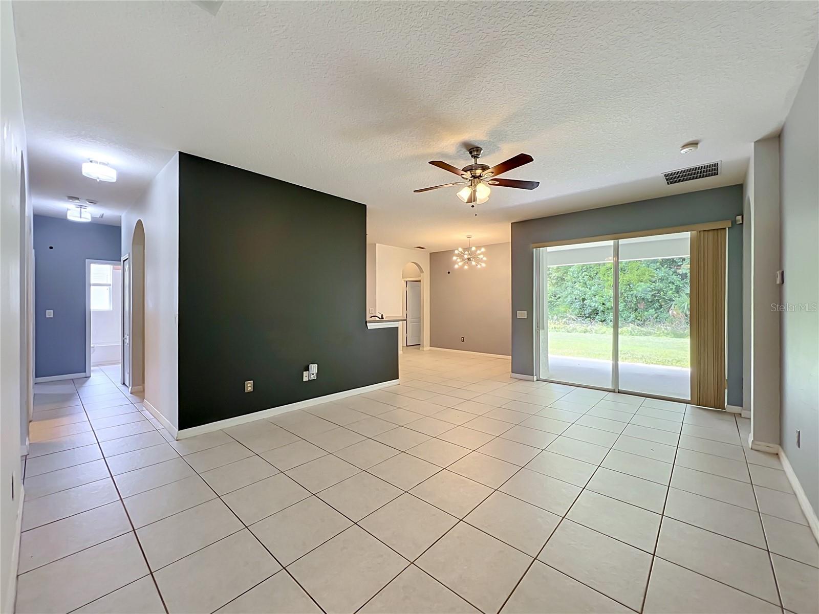 235 MAGNOLIA PARK TRL