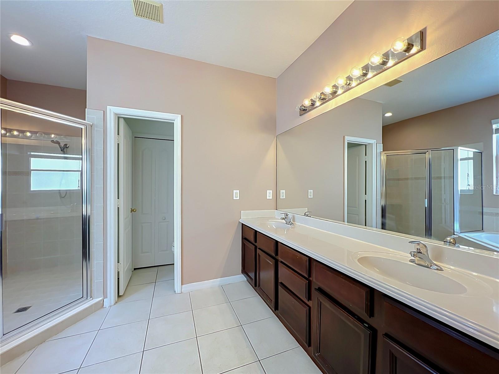 235 MAGNOLIA PARK TRL