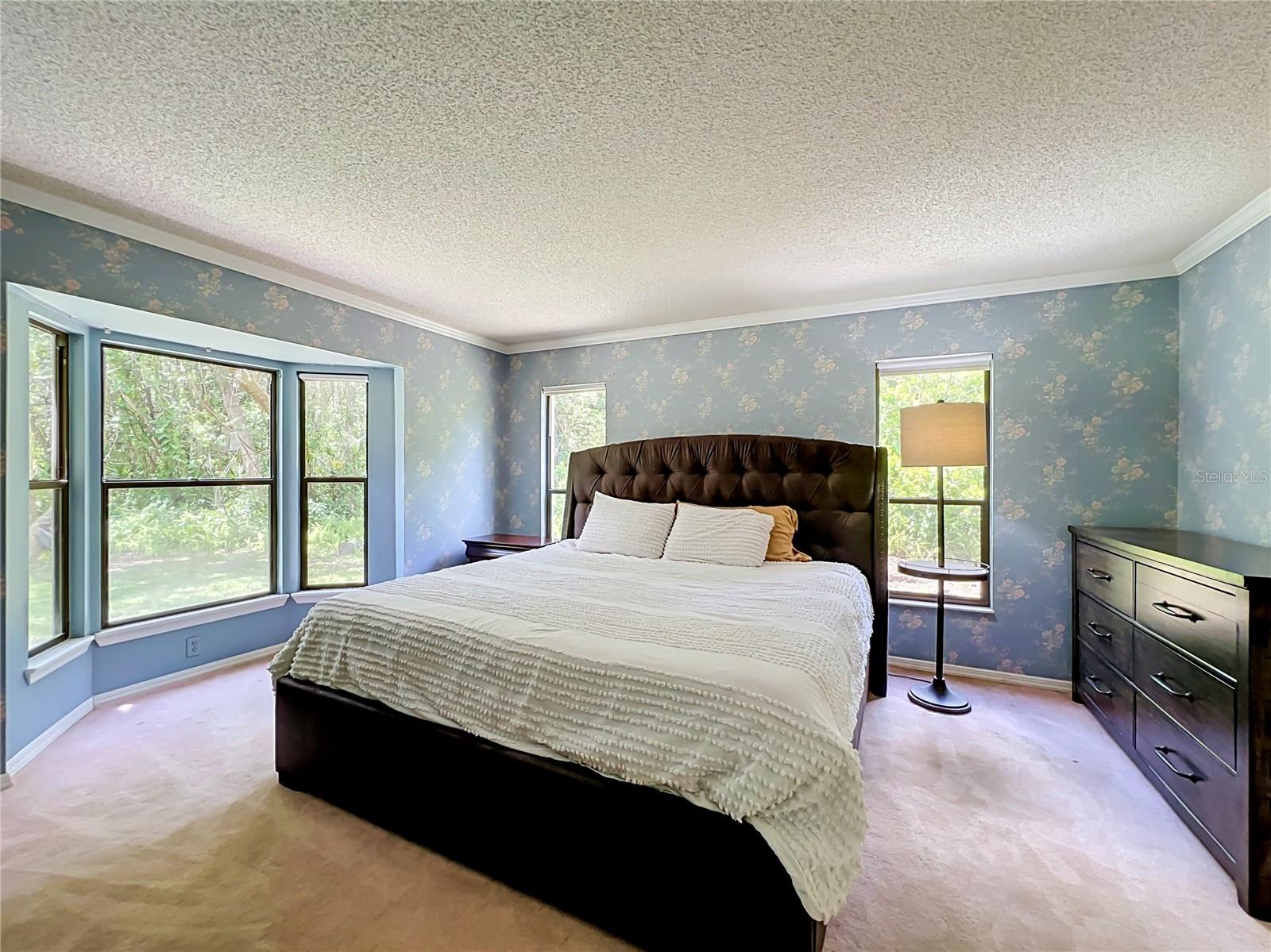 975 DYSON DR