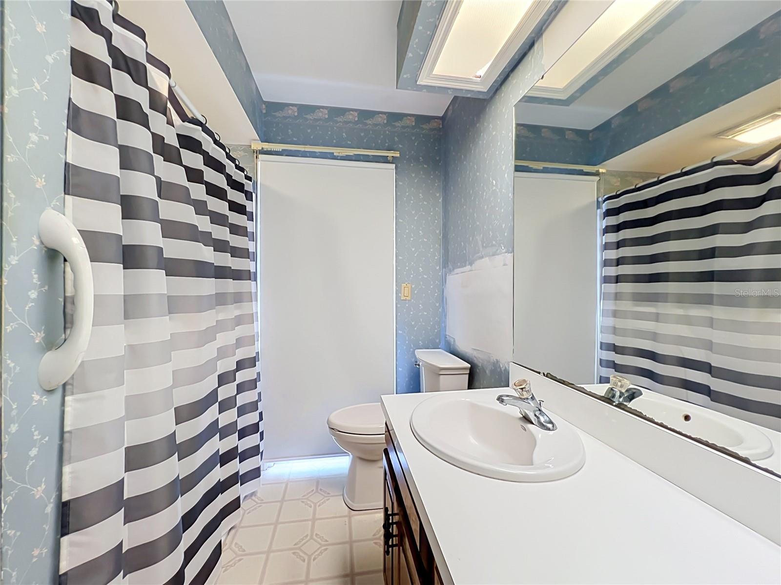 975 DYSON DR