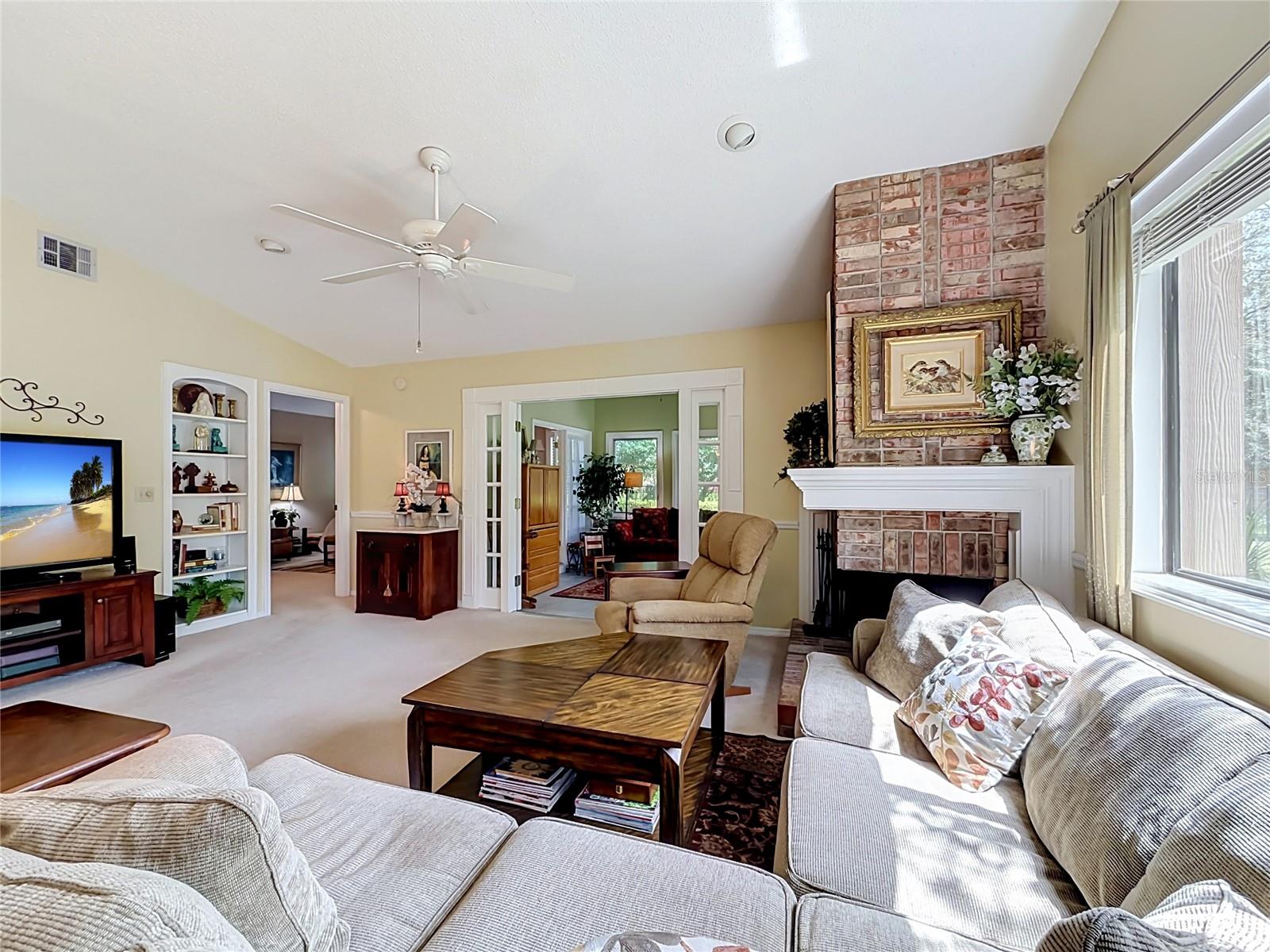 456 NEWTON PL