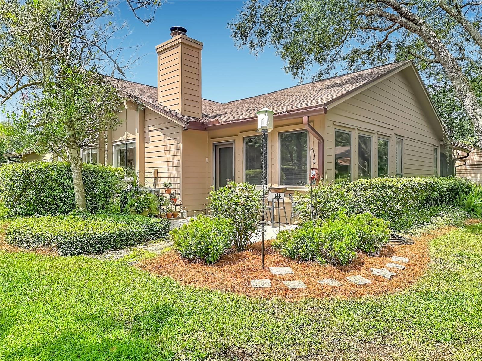 456 NEWTON PL