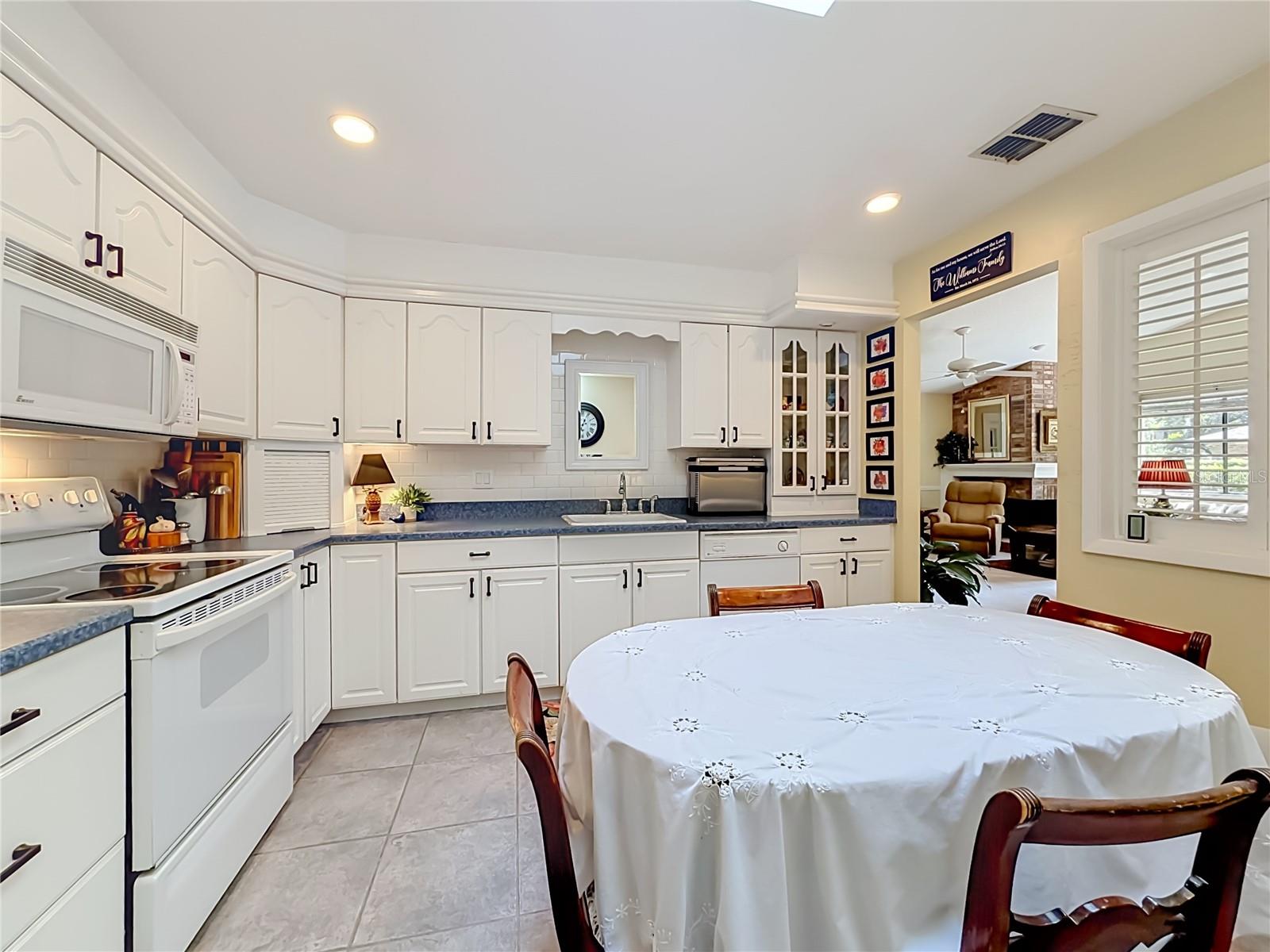 456 NEWTON PL