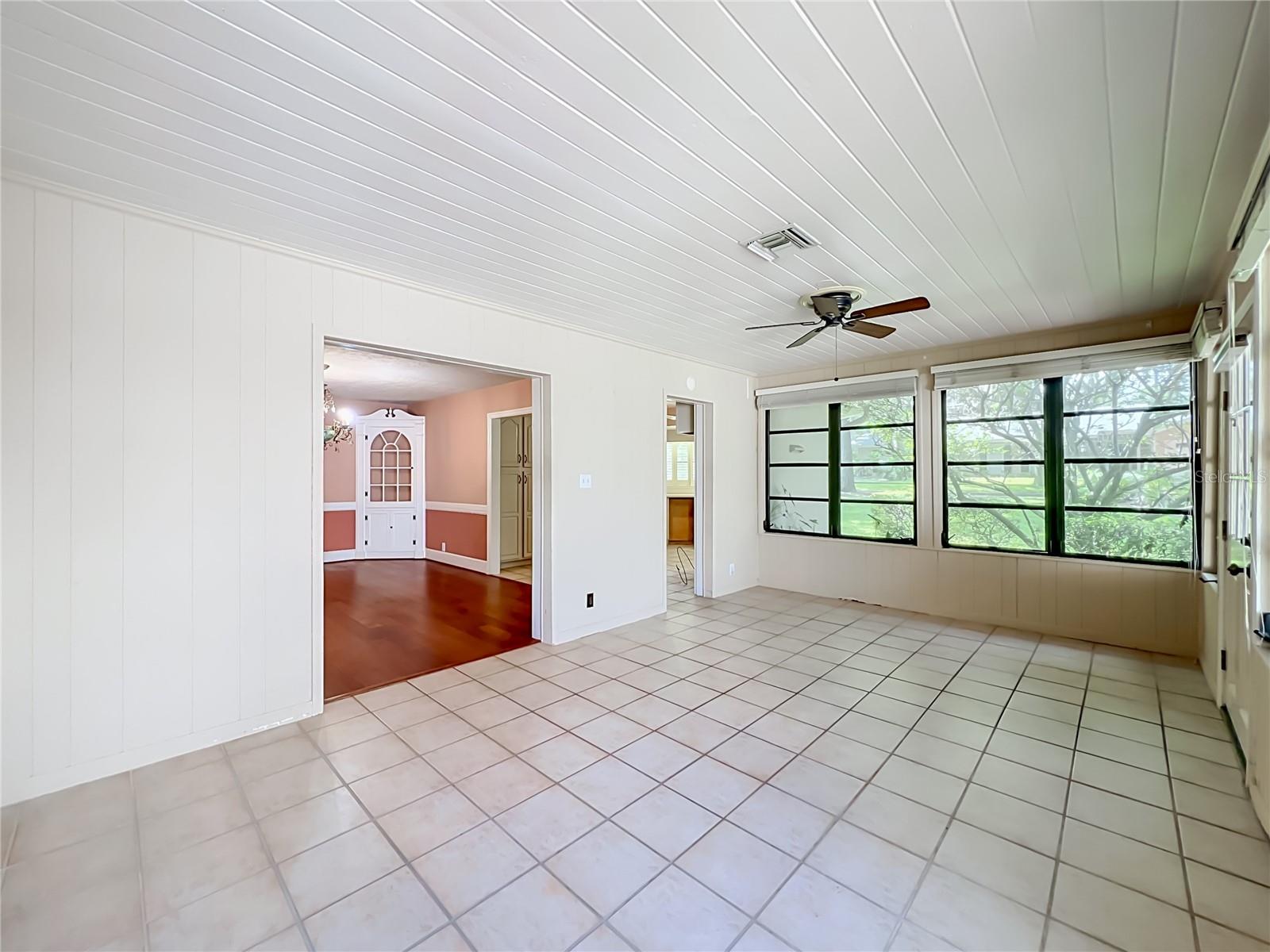 1661 LAUREL RD