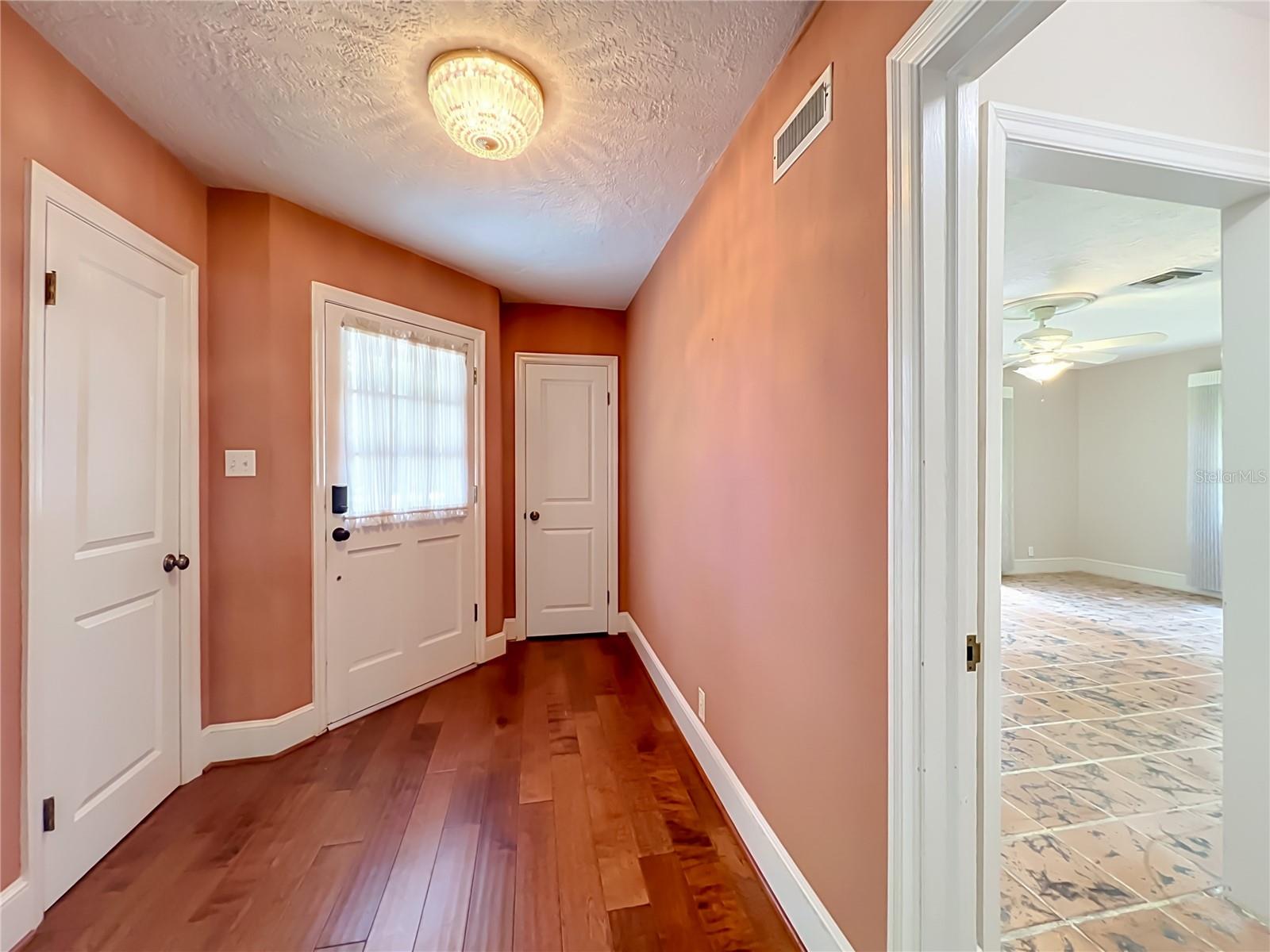 1661 LAUREL RD