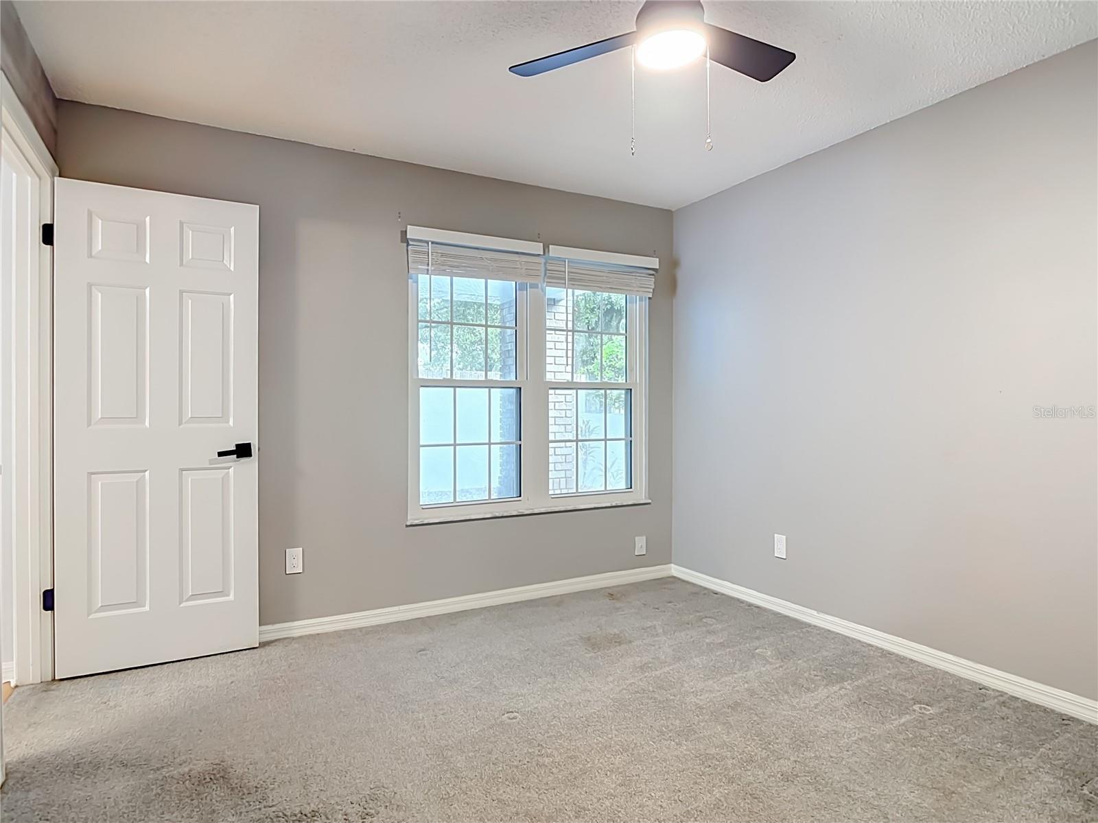 744 BARRINGTON CIR