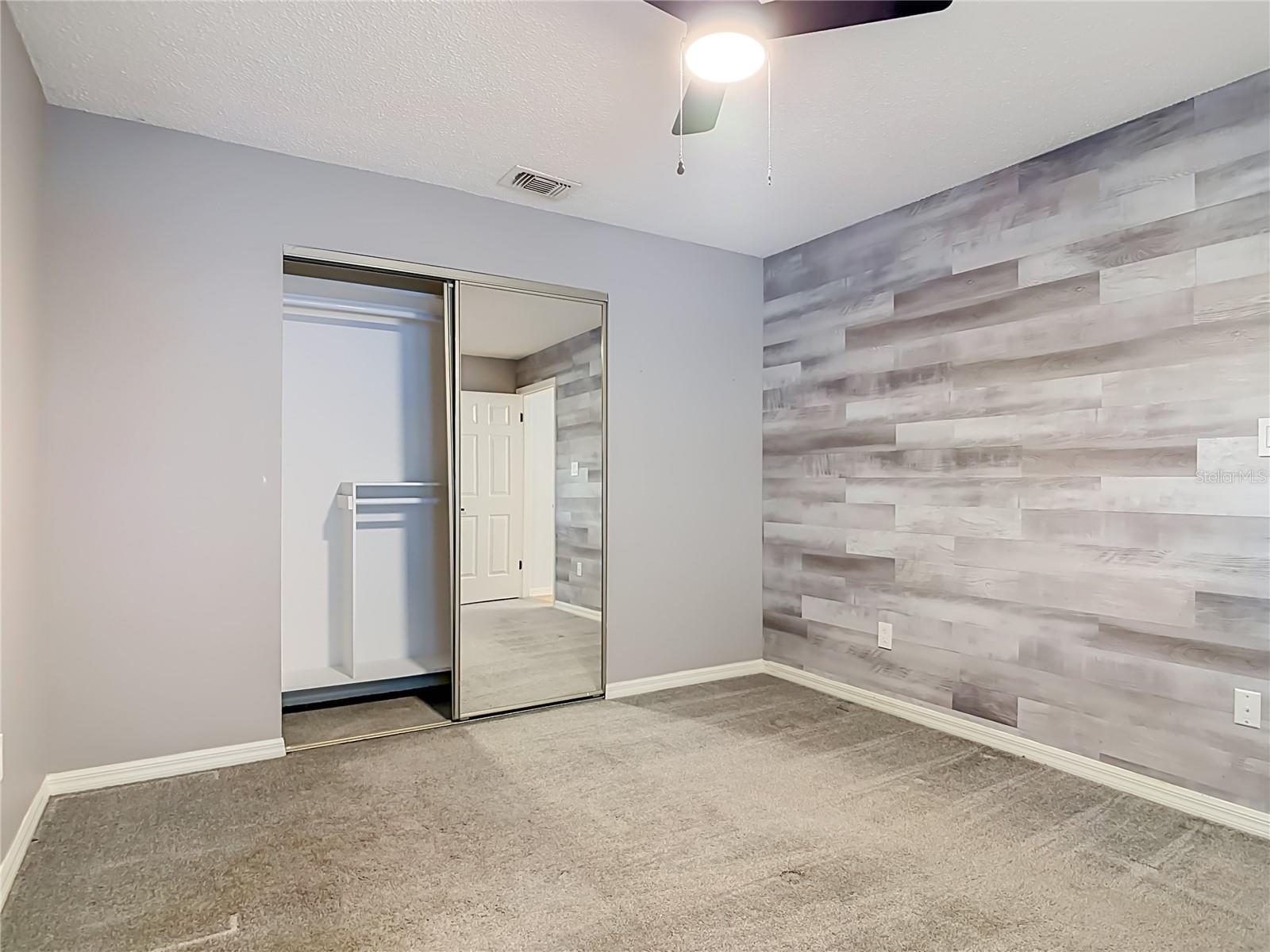 744 BARRINGTON CIR