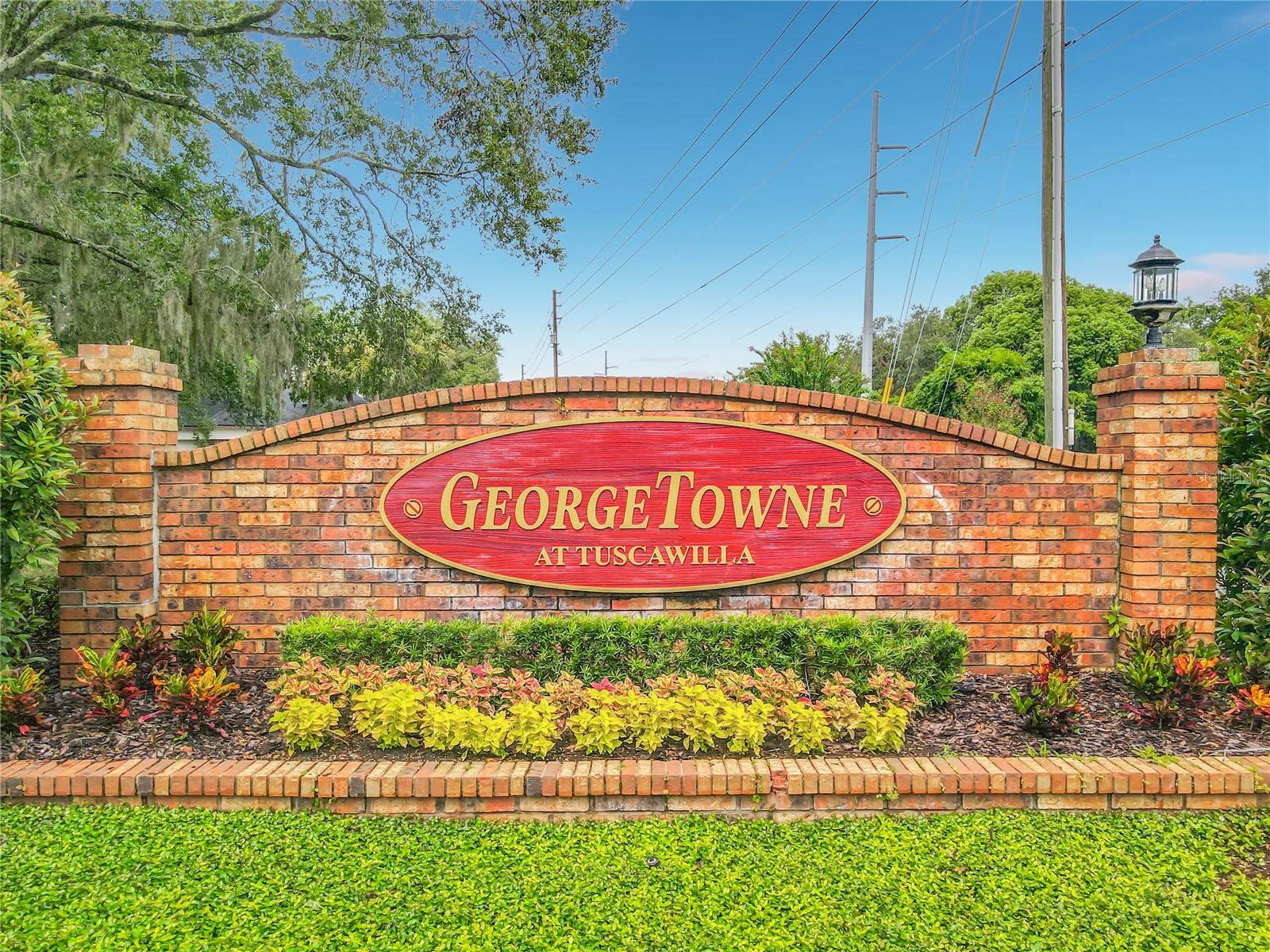 744 BARRINGTON CIR