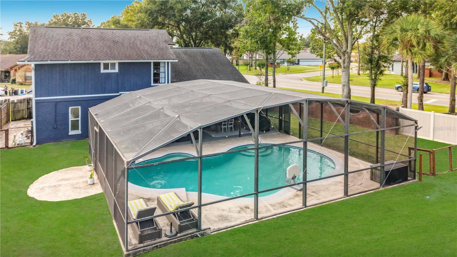 4038 BISCAYNE DR