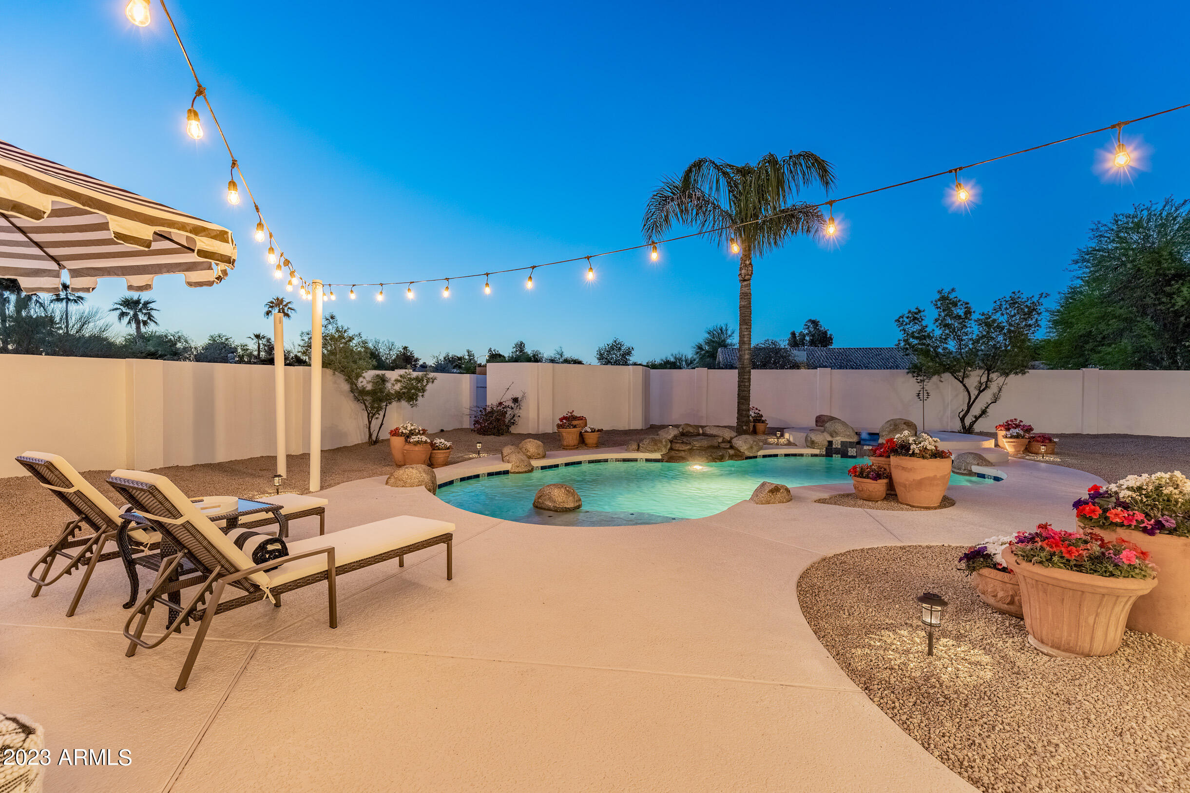 9486 E ALTADENA Avenue