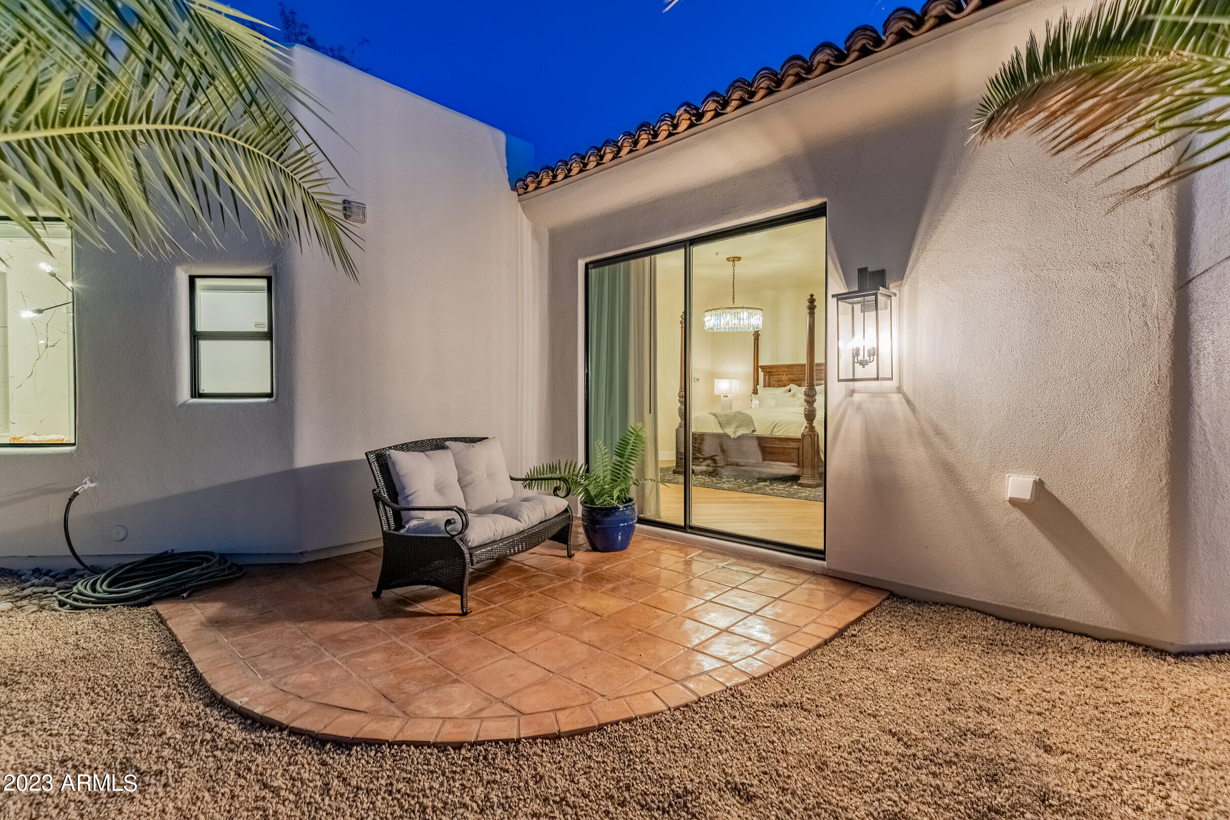 9486 E ALTADENA Avenue