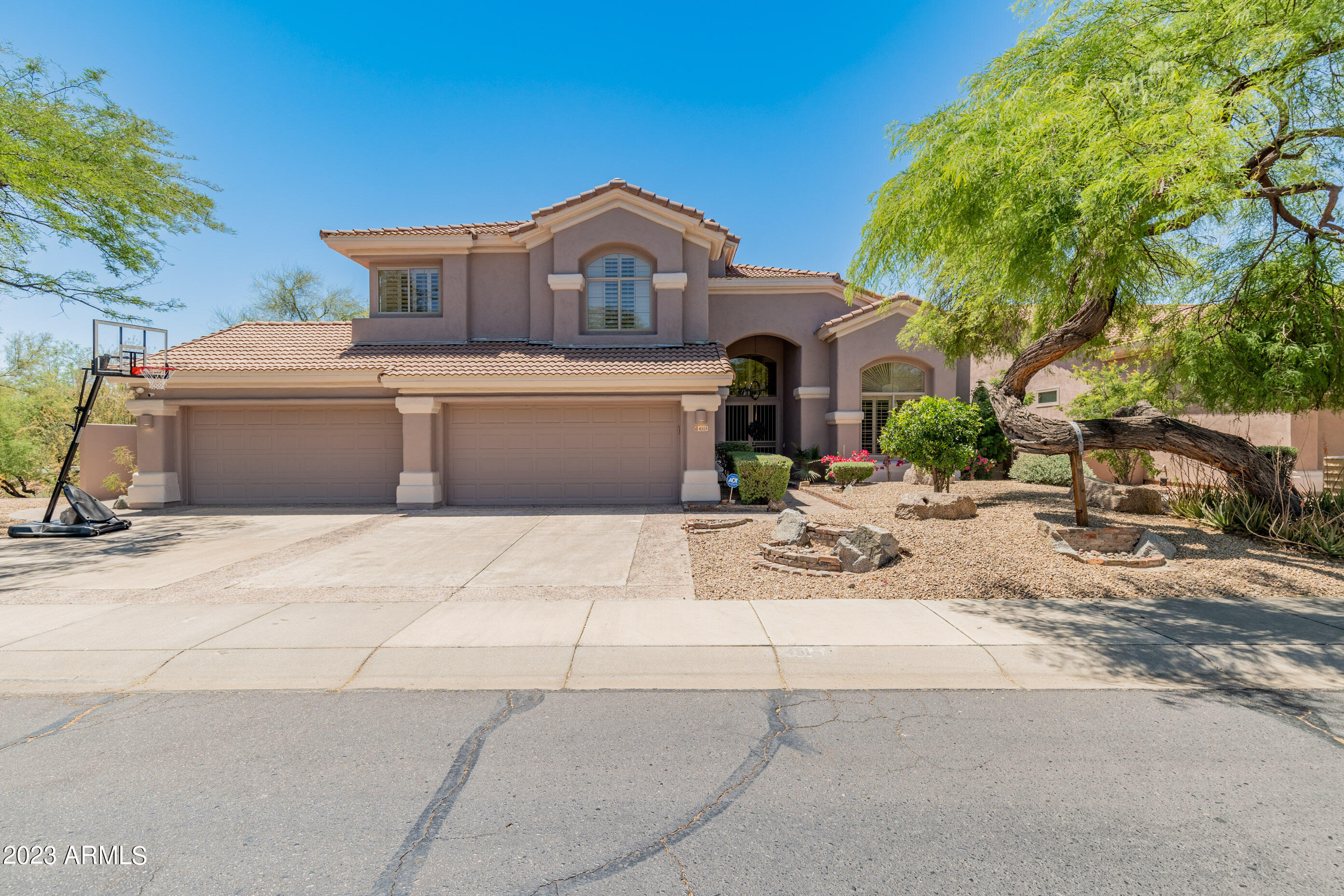 4515 E VIA MONTOYA Drive