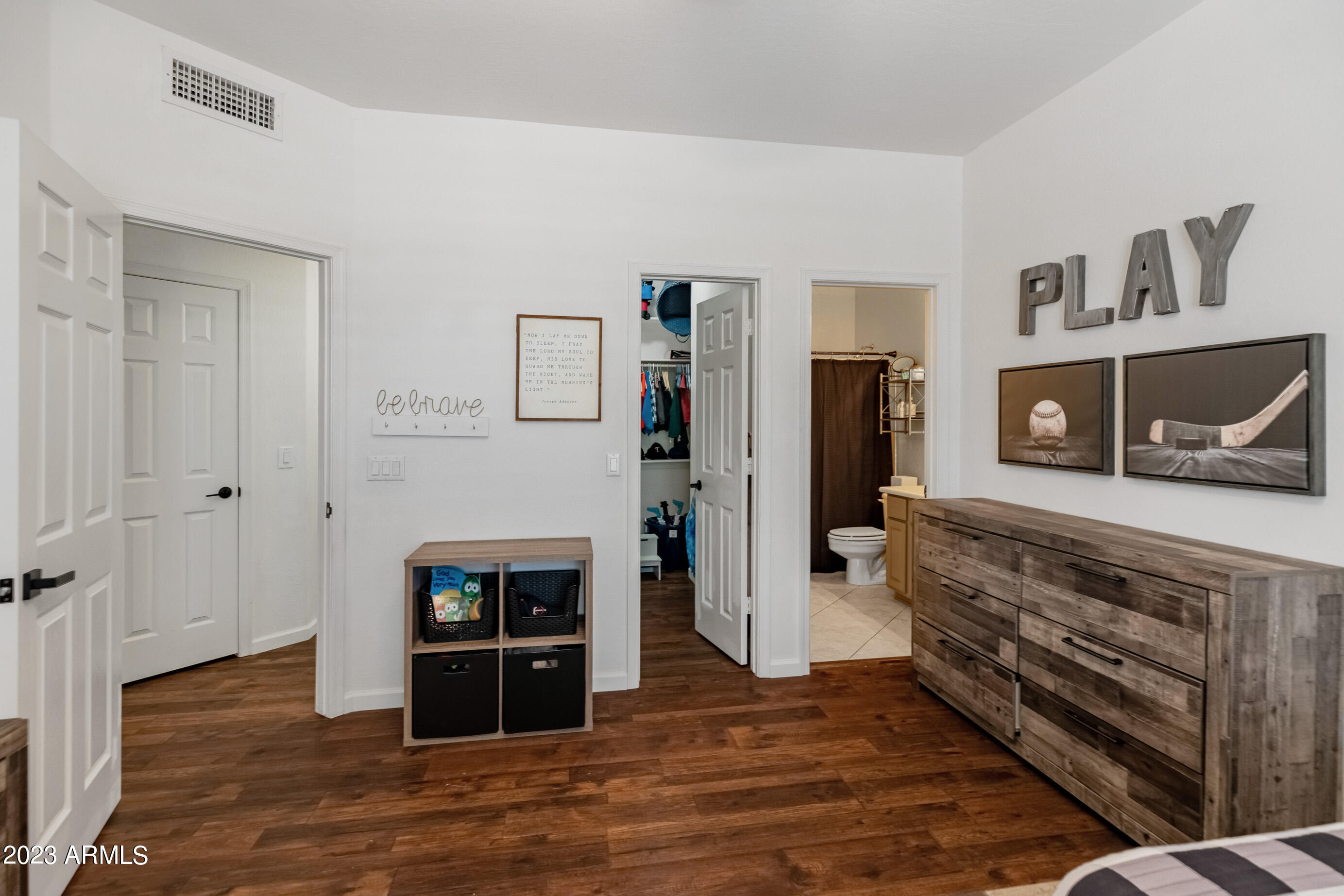 4515 E VIA MONTOYA Drive