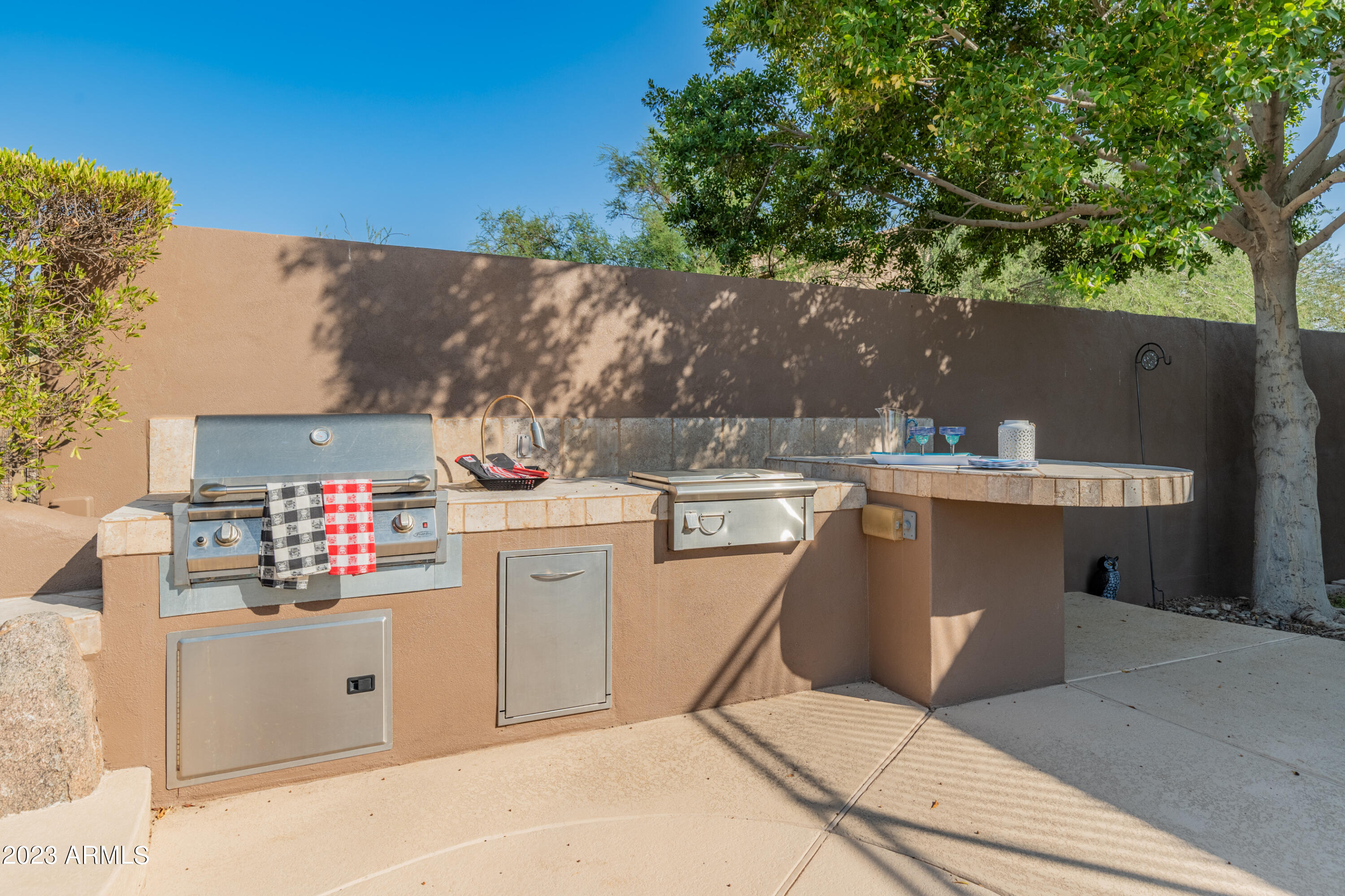 10902 E Gelding Drive