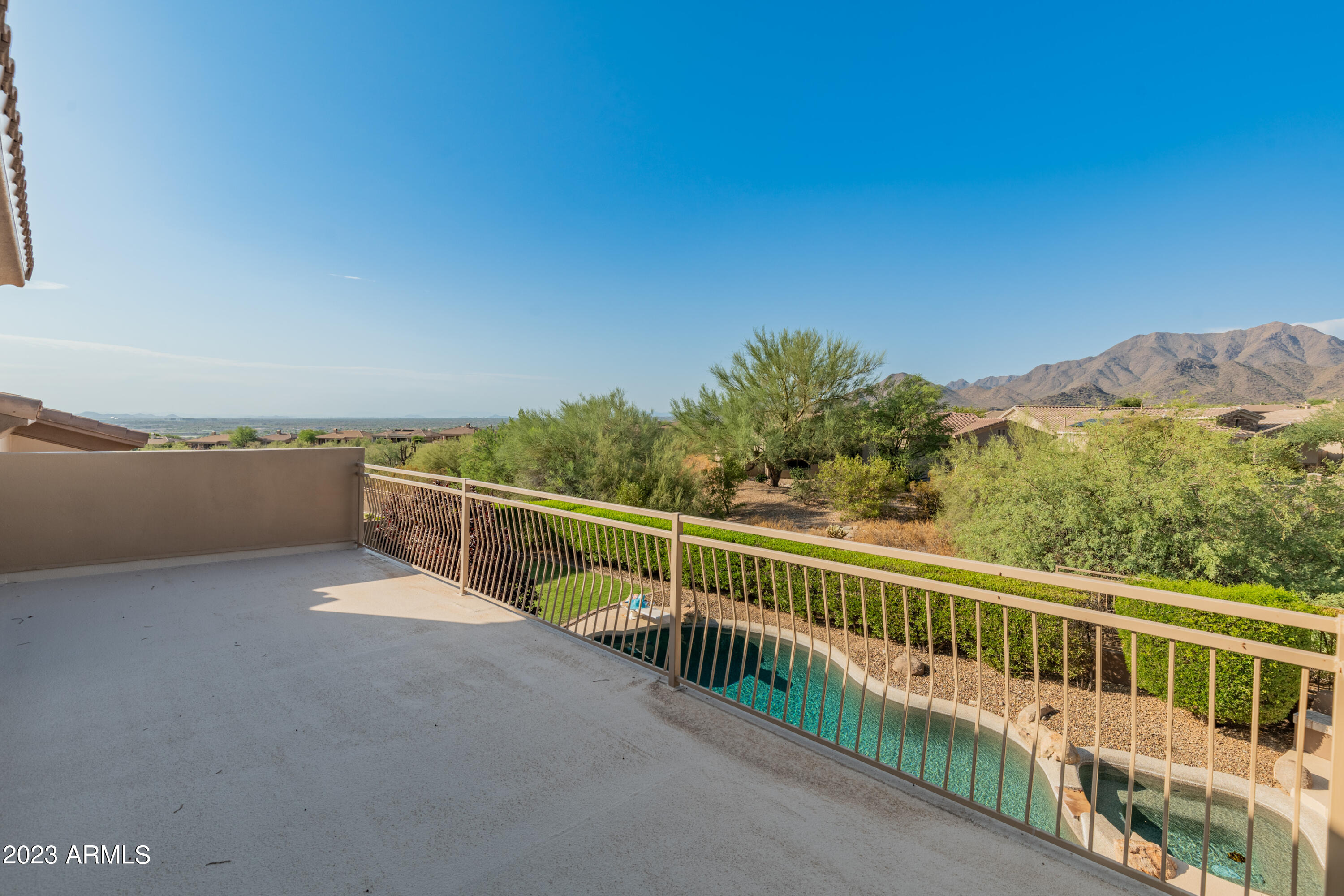 10902 E Gelding Drive