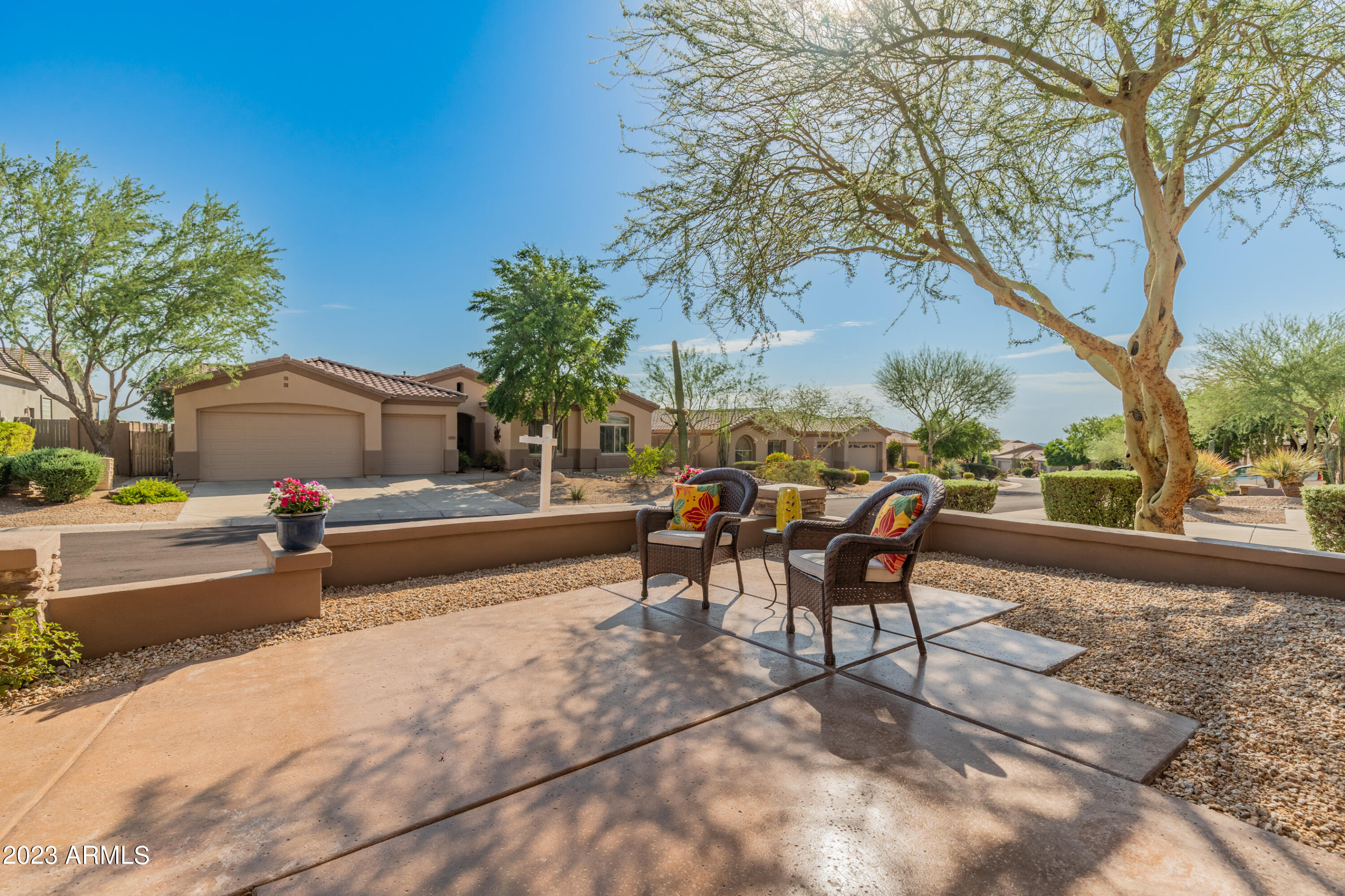 10902 E Gelding Drive