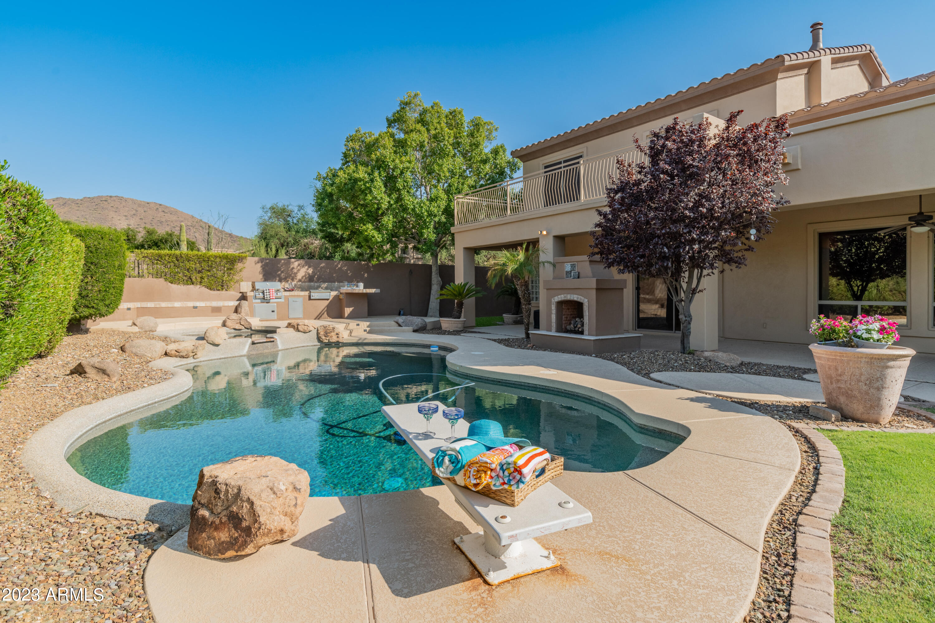 10902 E Gelding Drive