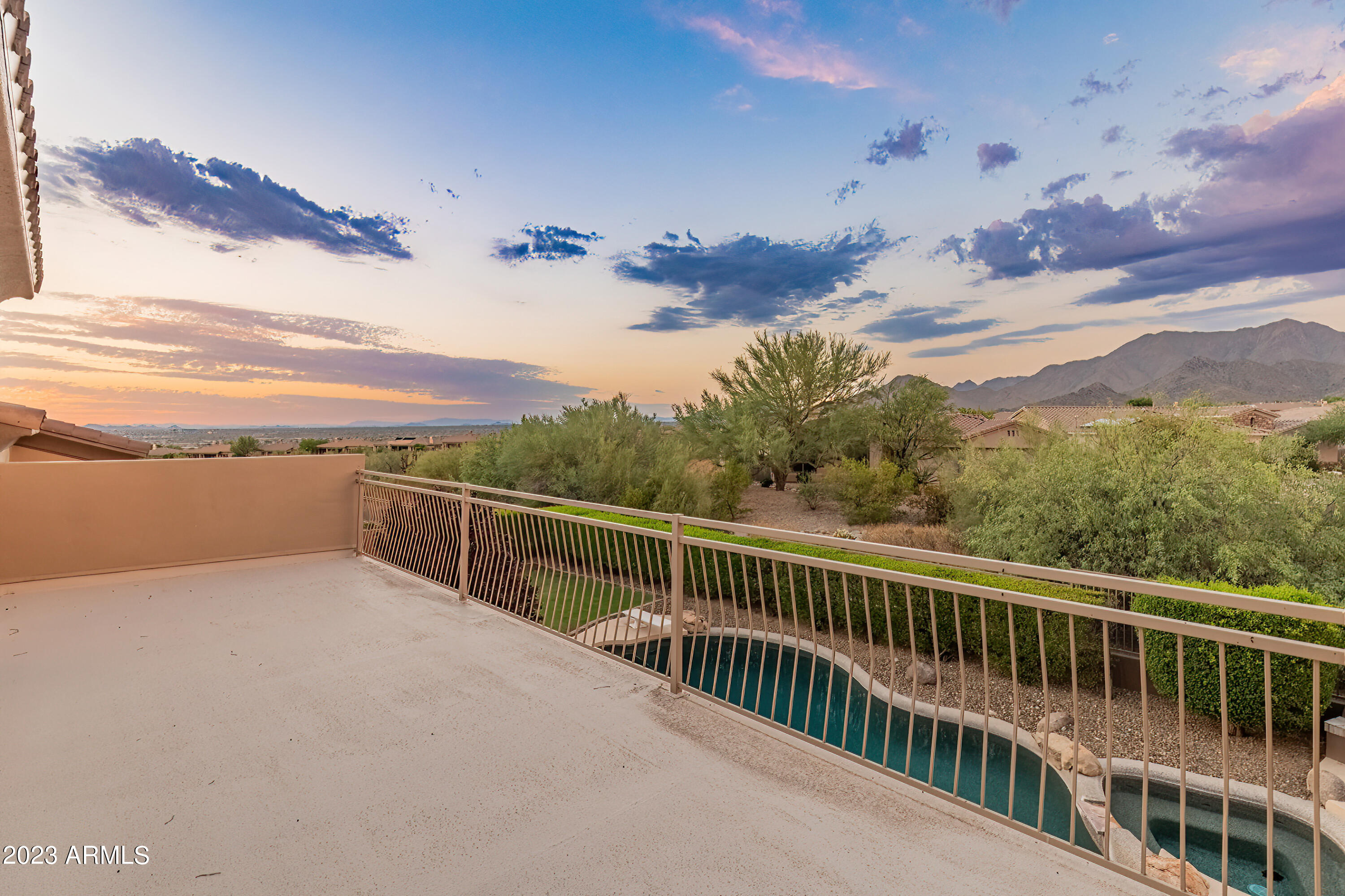 10902 E Gelding Drive