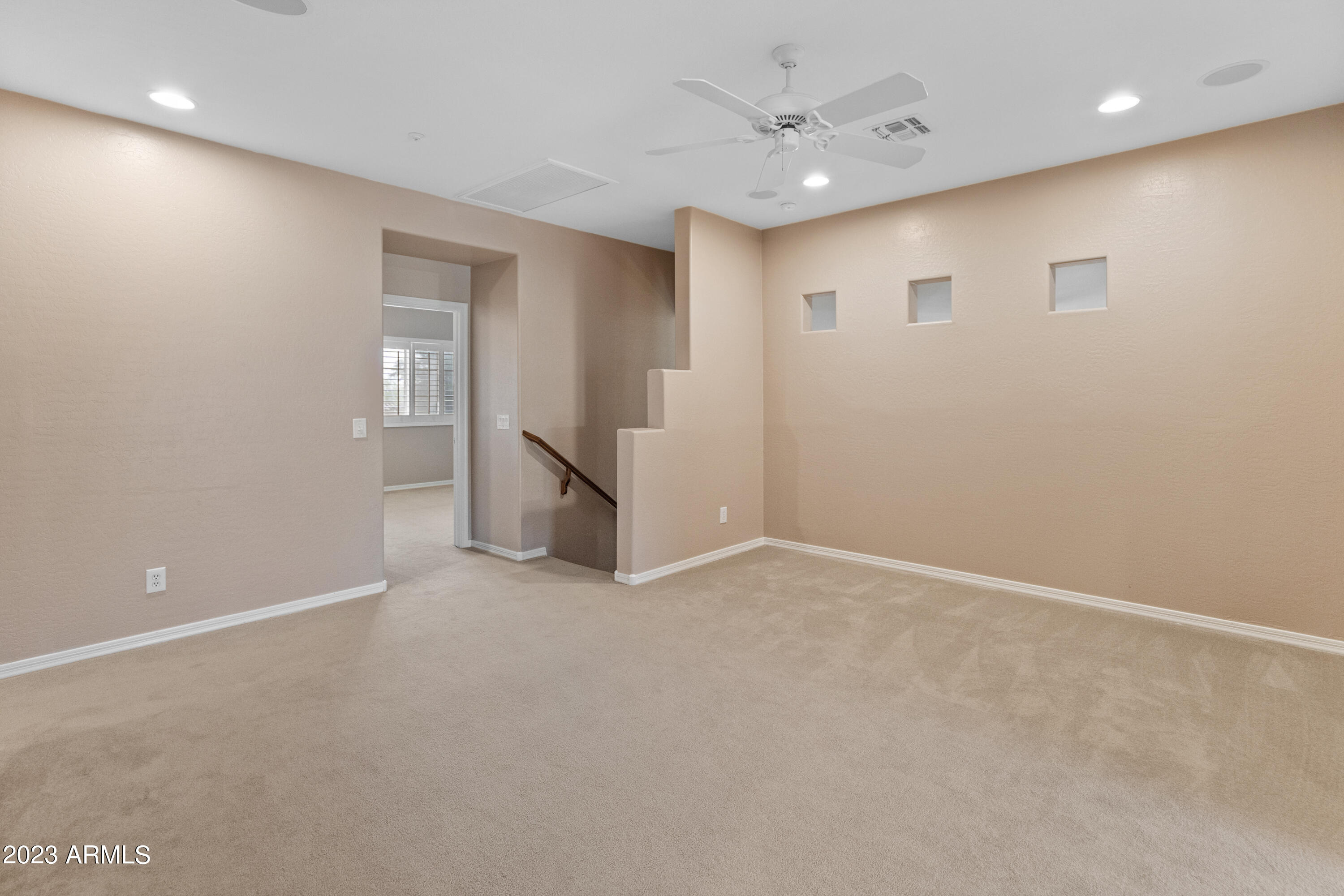10902 E Gelding Drive