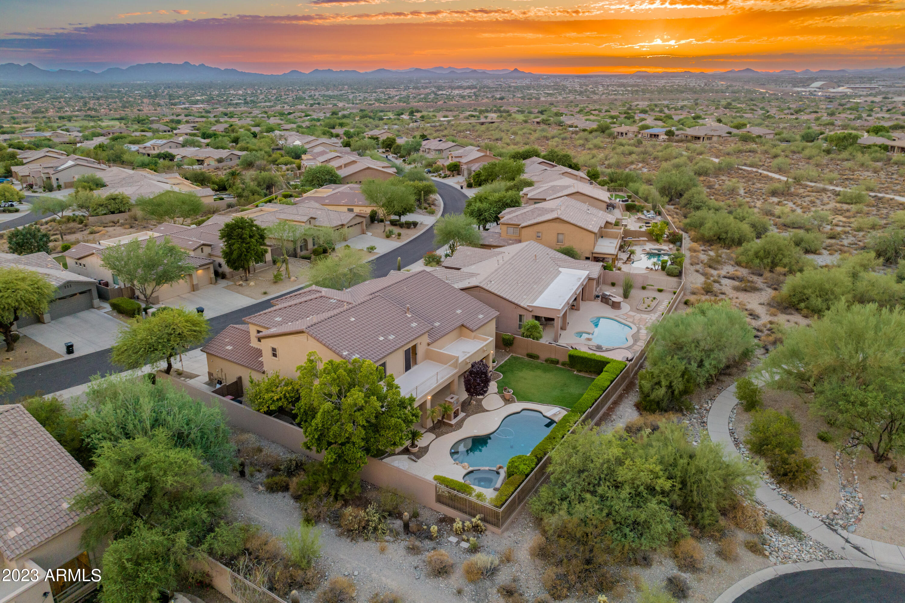 10902 E Gelding Drive