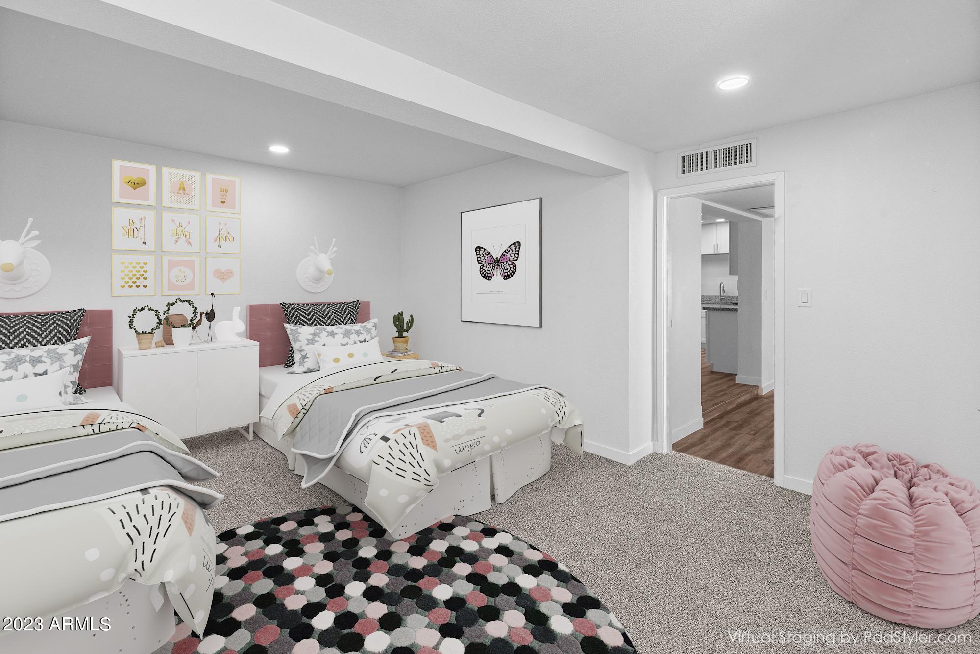 1609 W Mission Lane