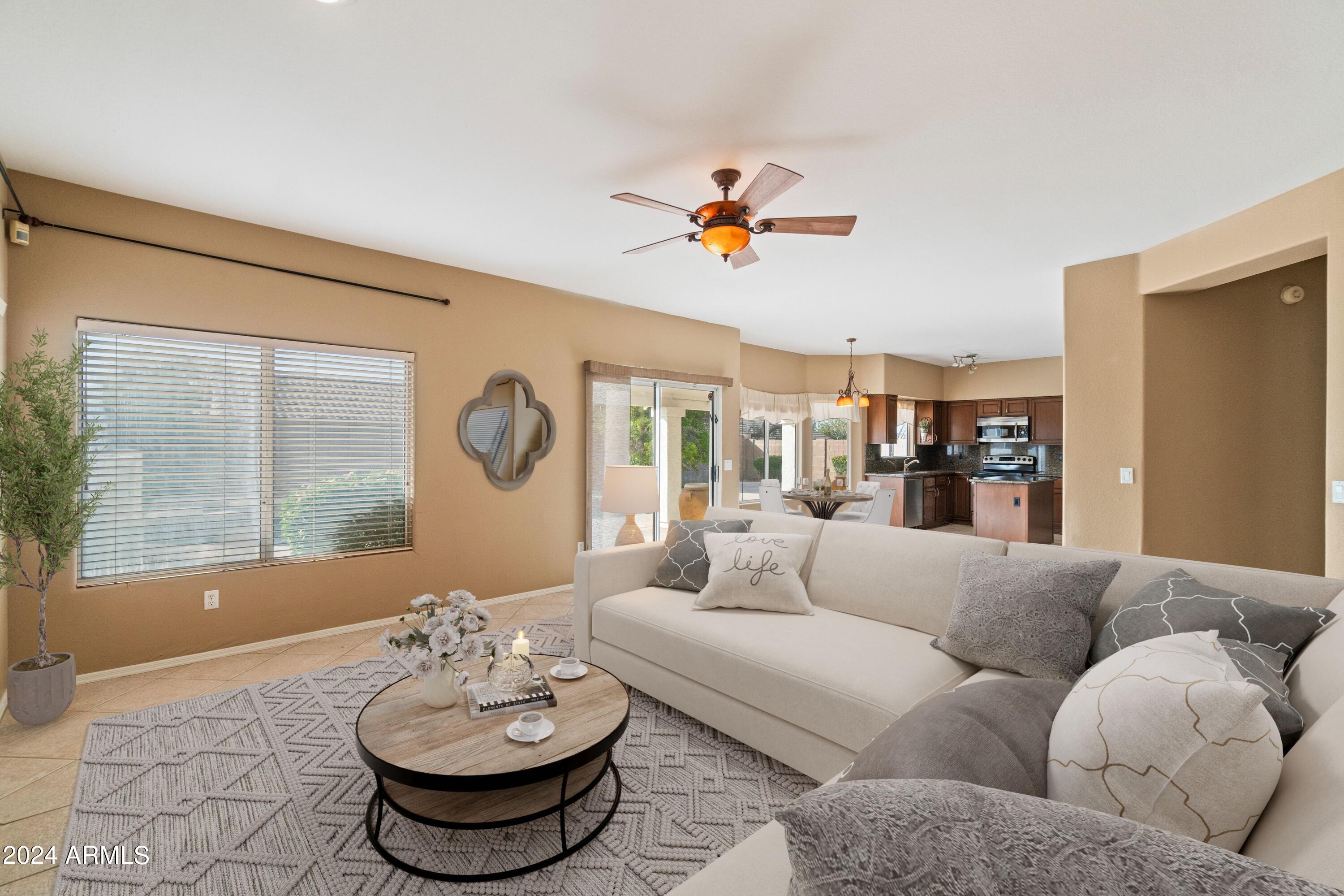 4517 E HUNTER Court