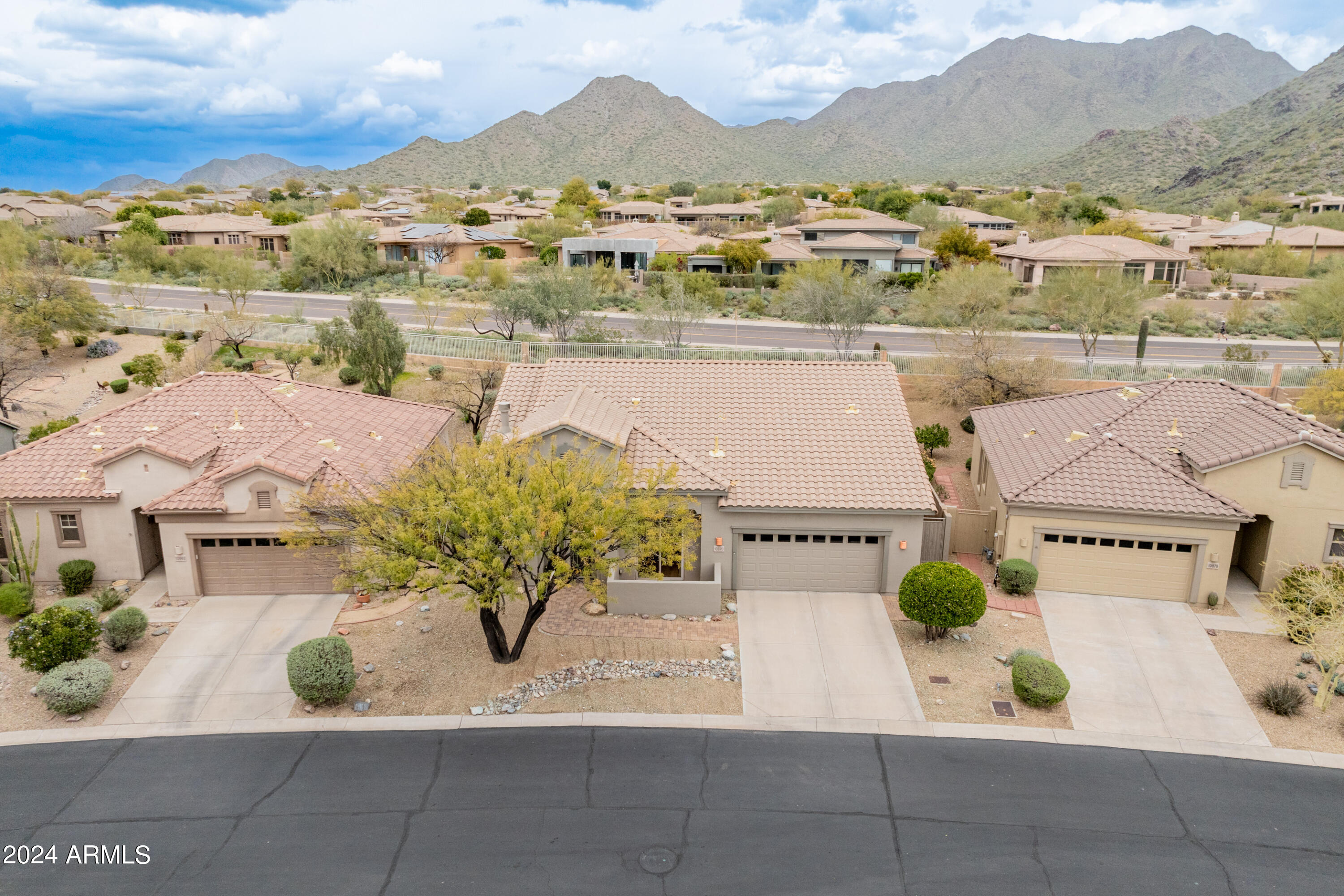 10870 E LE MARCHE Drive