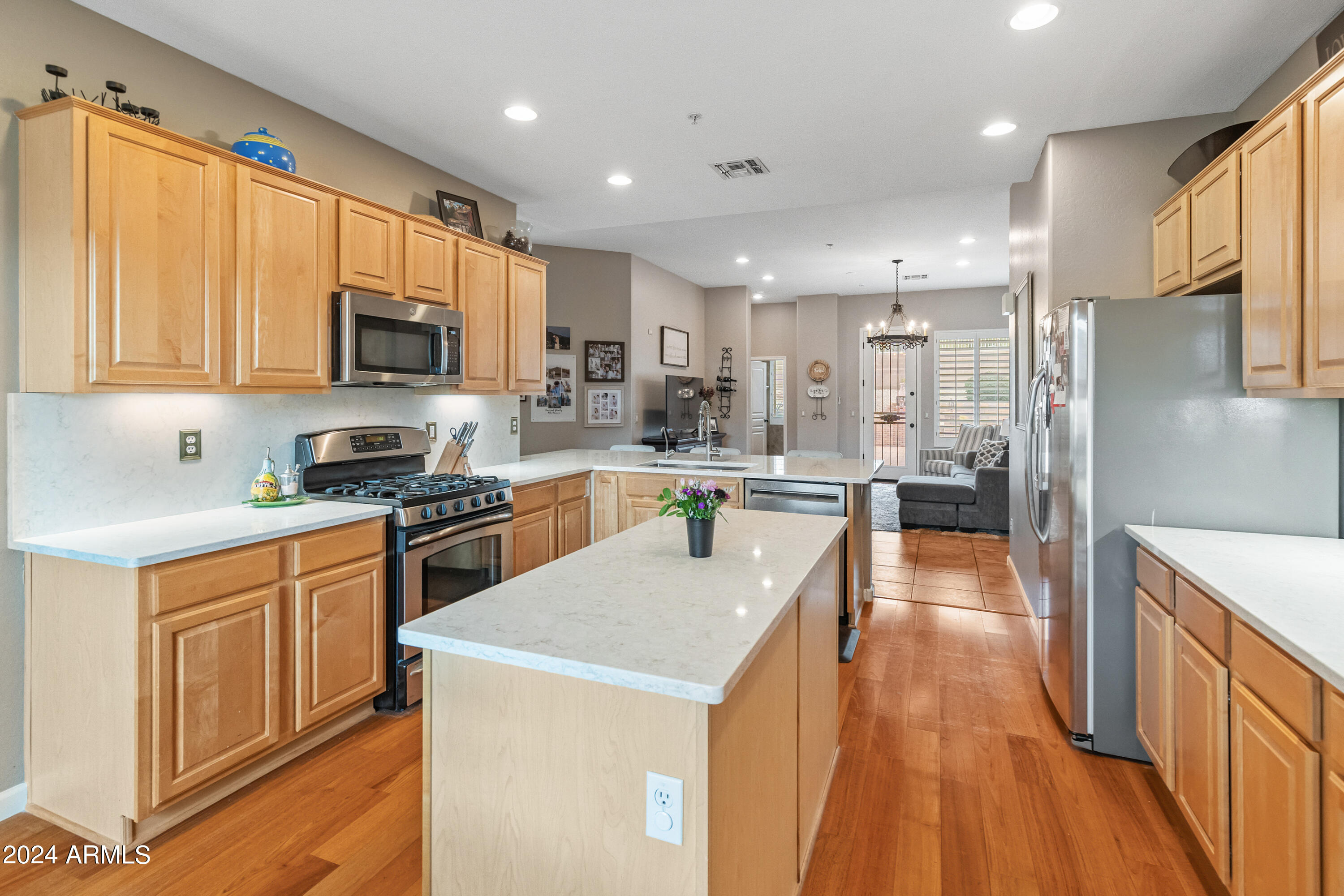 10870 E LE MARCHE Drive