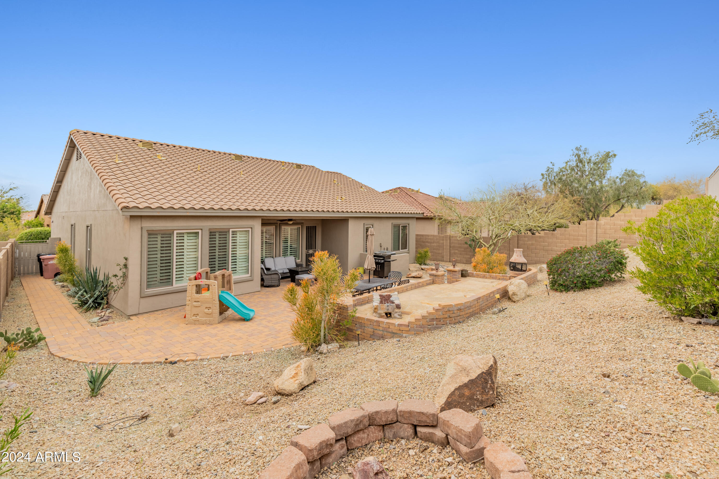 10870 E LE MARCHE Drive