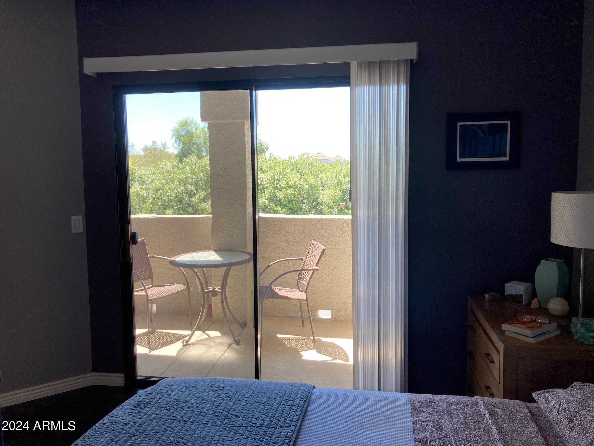 15095 N THOMPSON PEAK Parkway, 2052