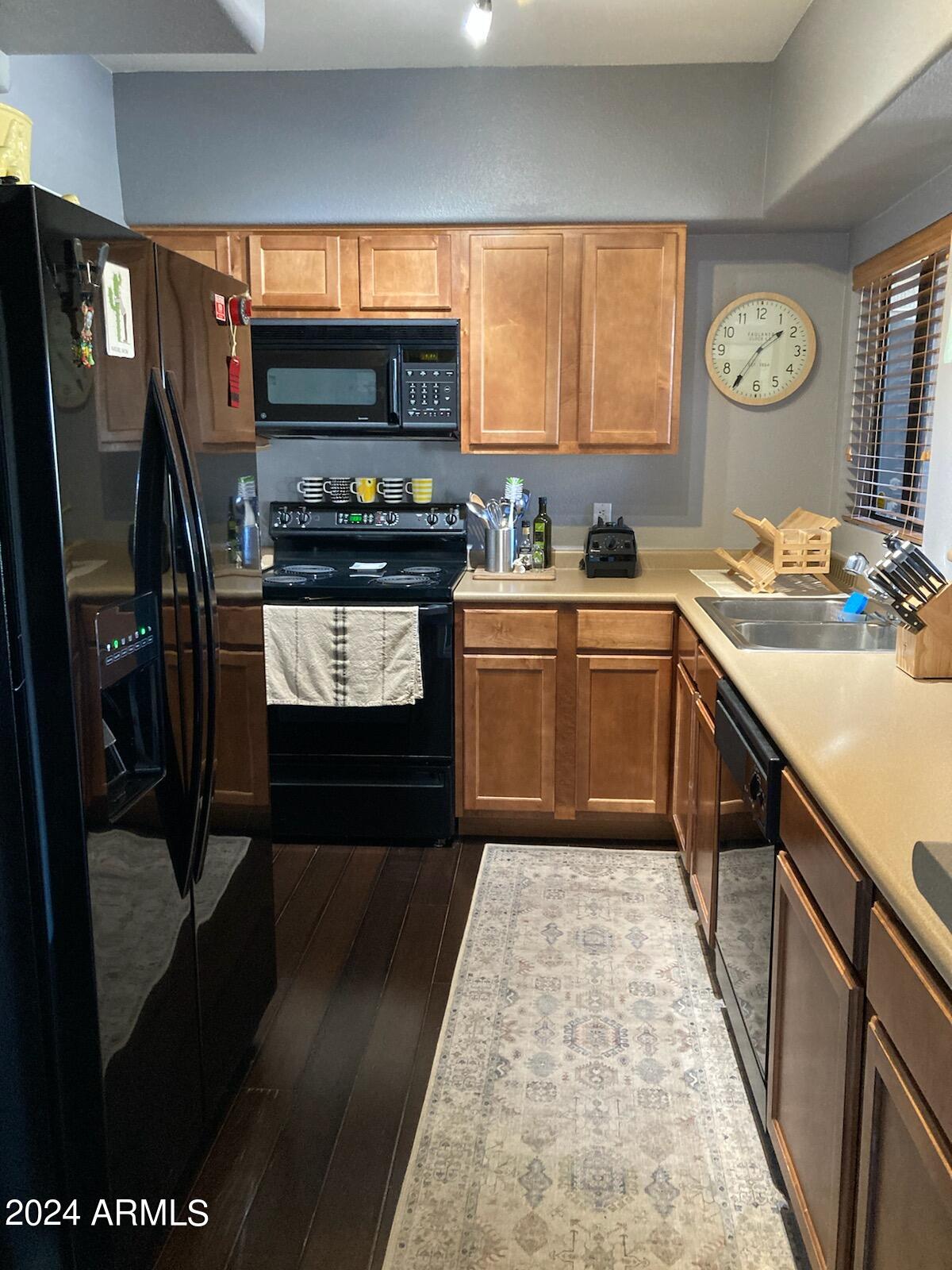 15095 N THOMPSON PEAK Parkway, 2052