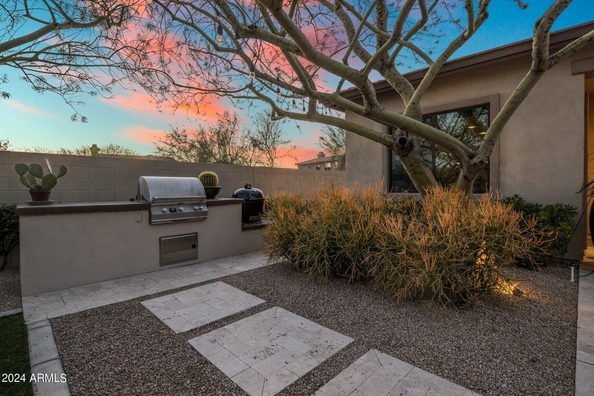 9669 E MOUNTAIN PEAK Drive