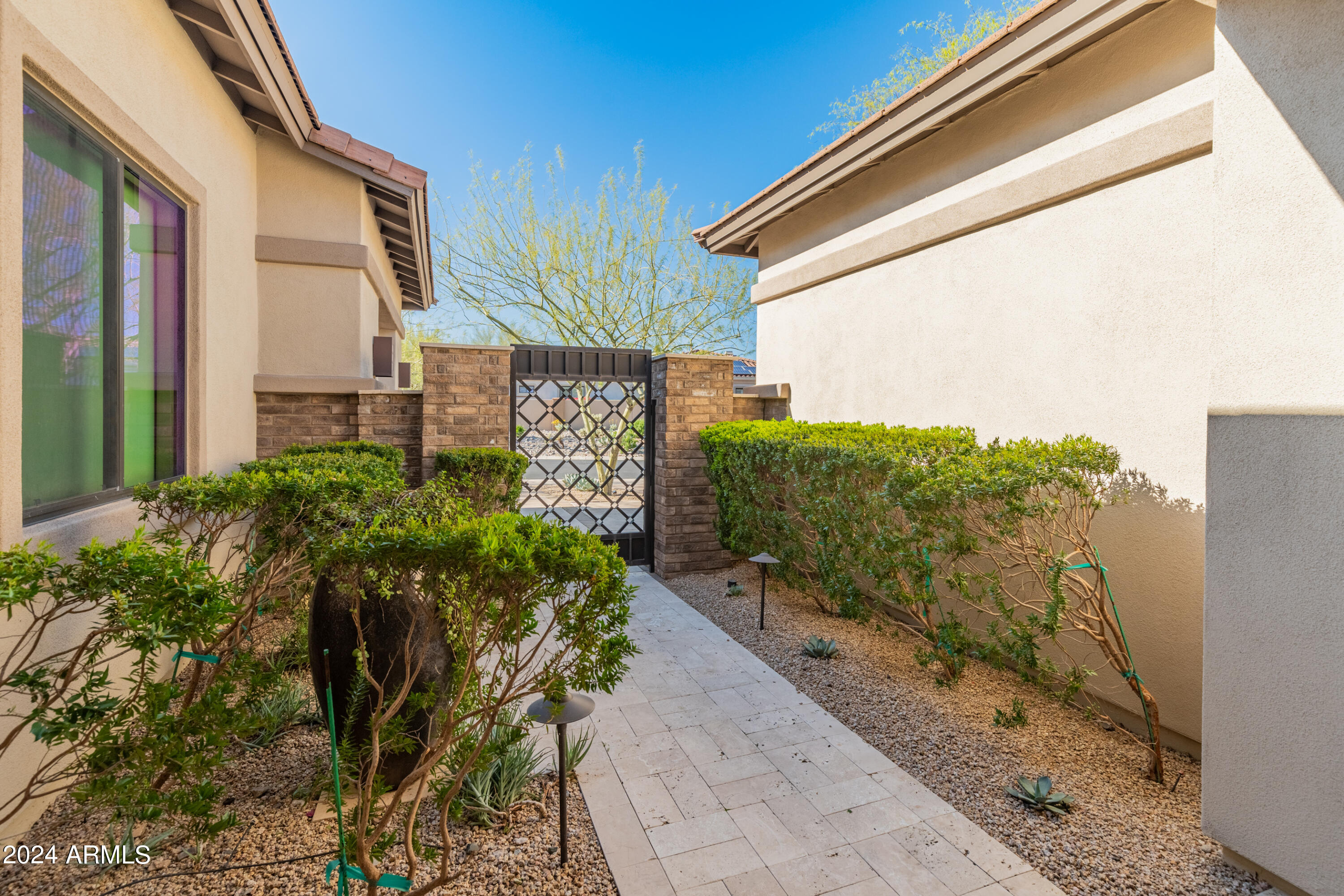 9669 E MOUNTAIN PEAK Drive
