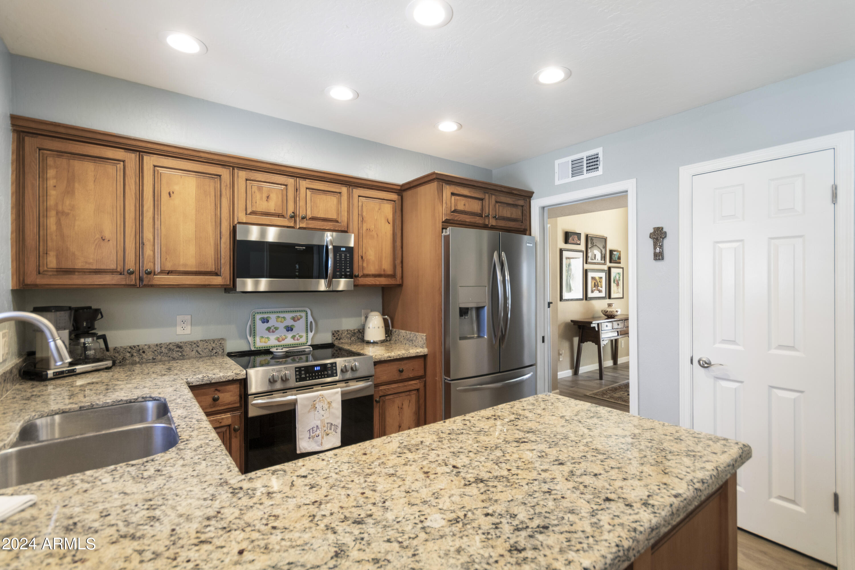 6349 N 78TH Street, 85