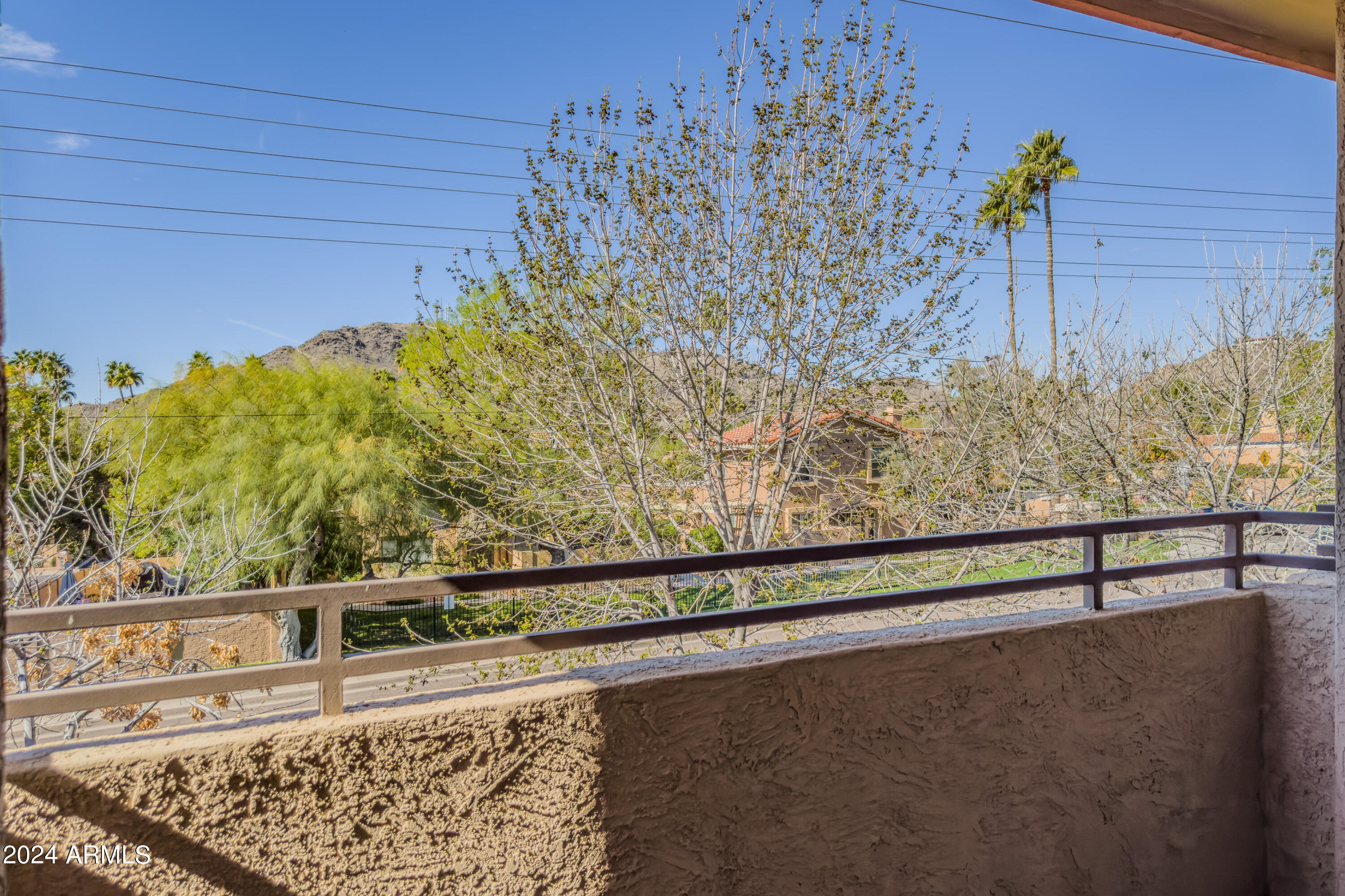 10410 N CAVE CREEK Road, 2103