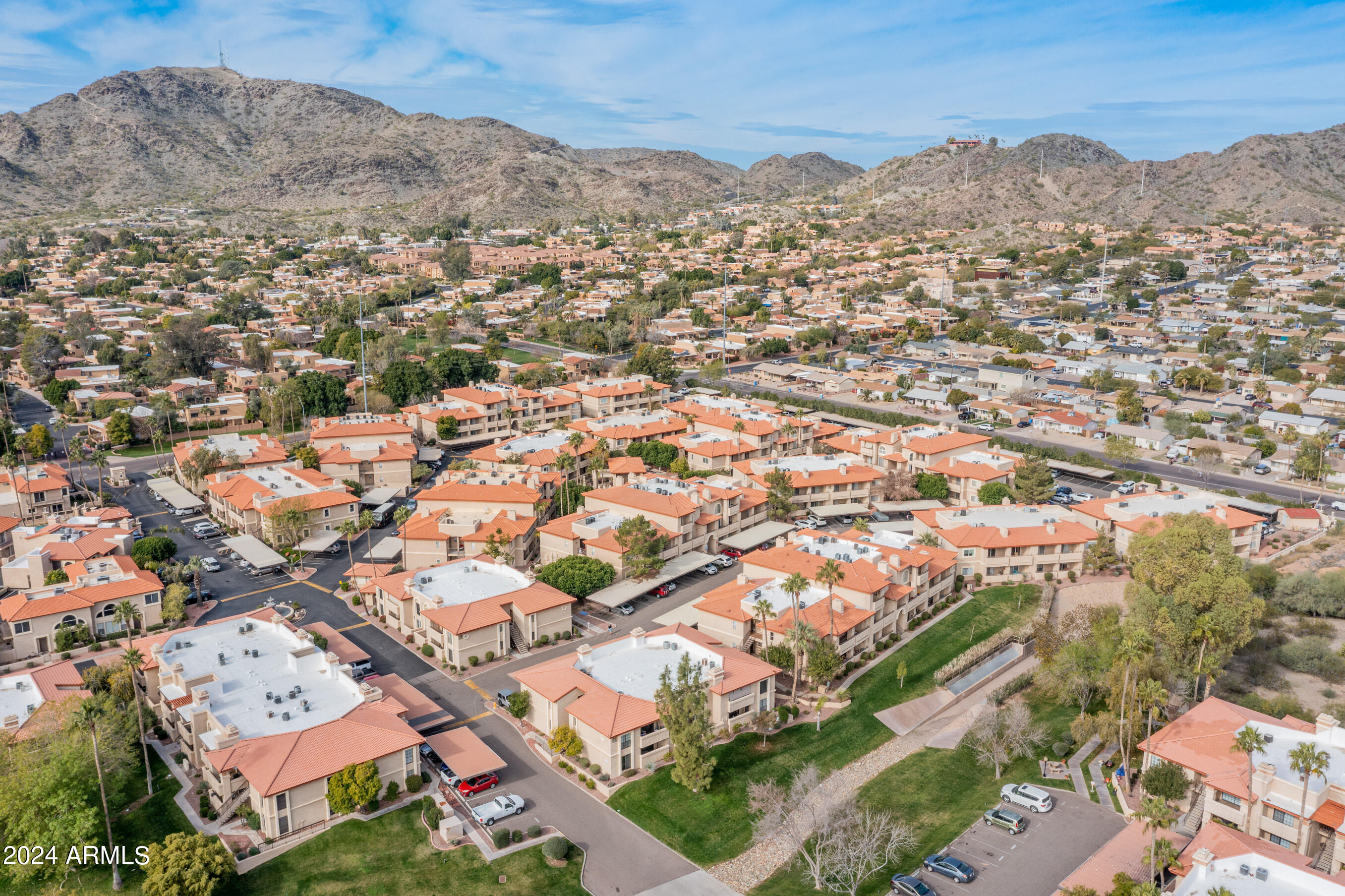 10410 N CAVE CREEK Road, 2103