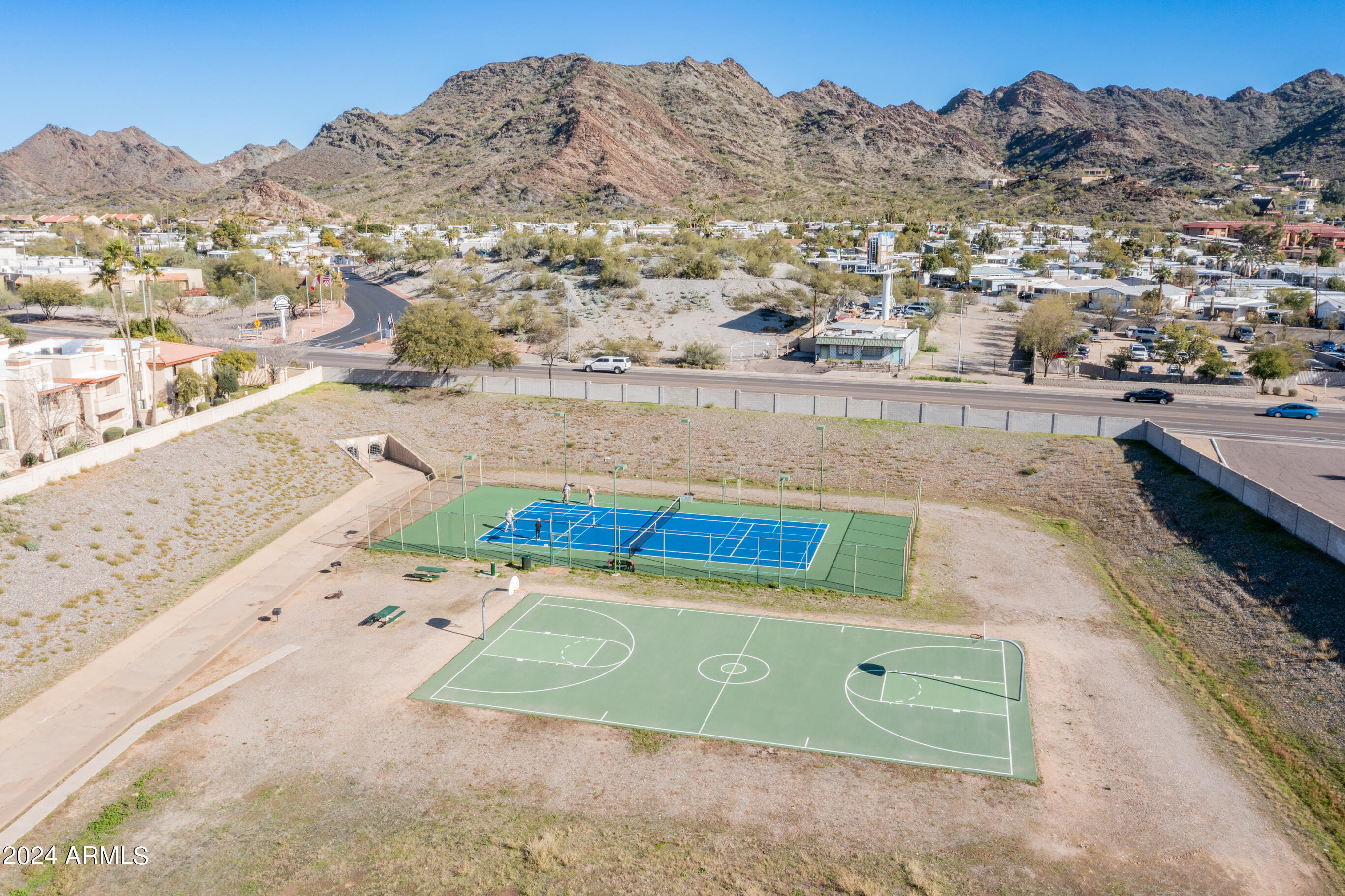 10410 N CAVE CREEK Road, 2103
