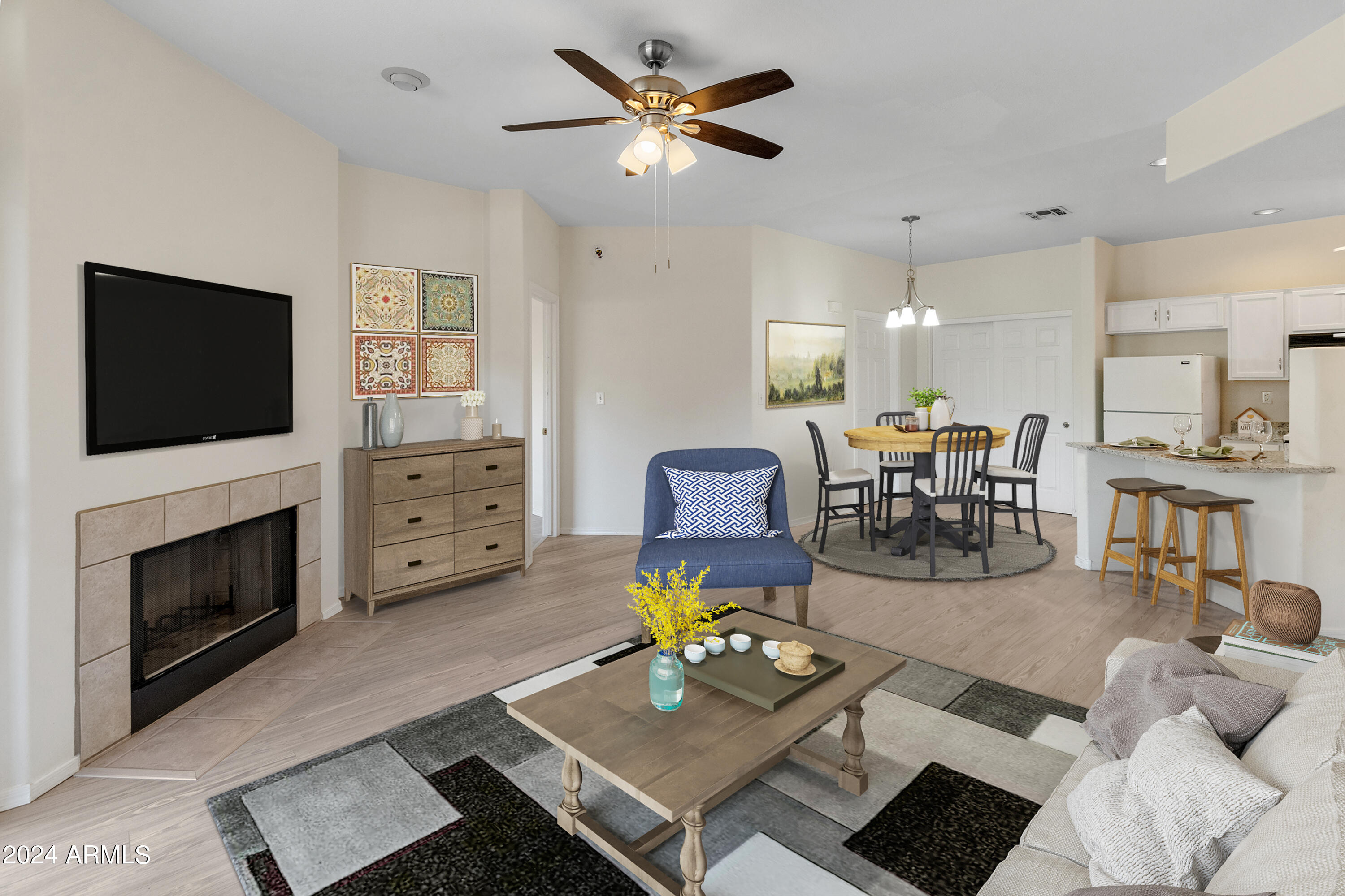 10410 N CAVE CREEK Road, 2103