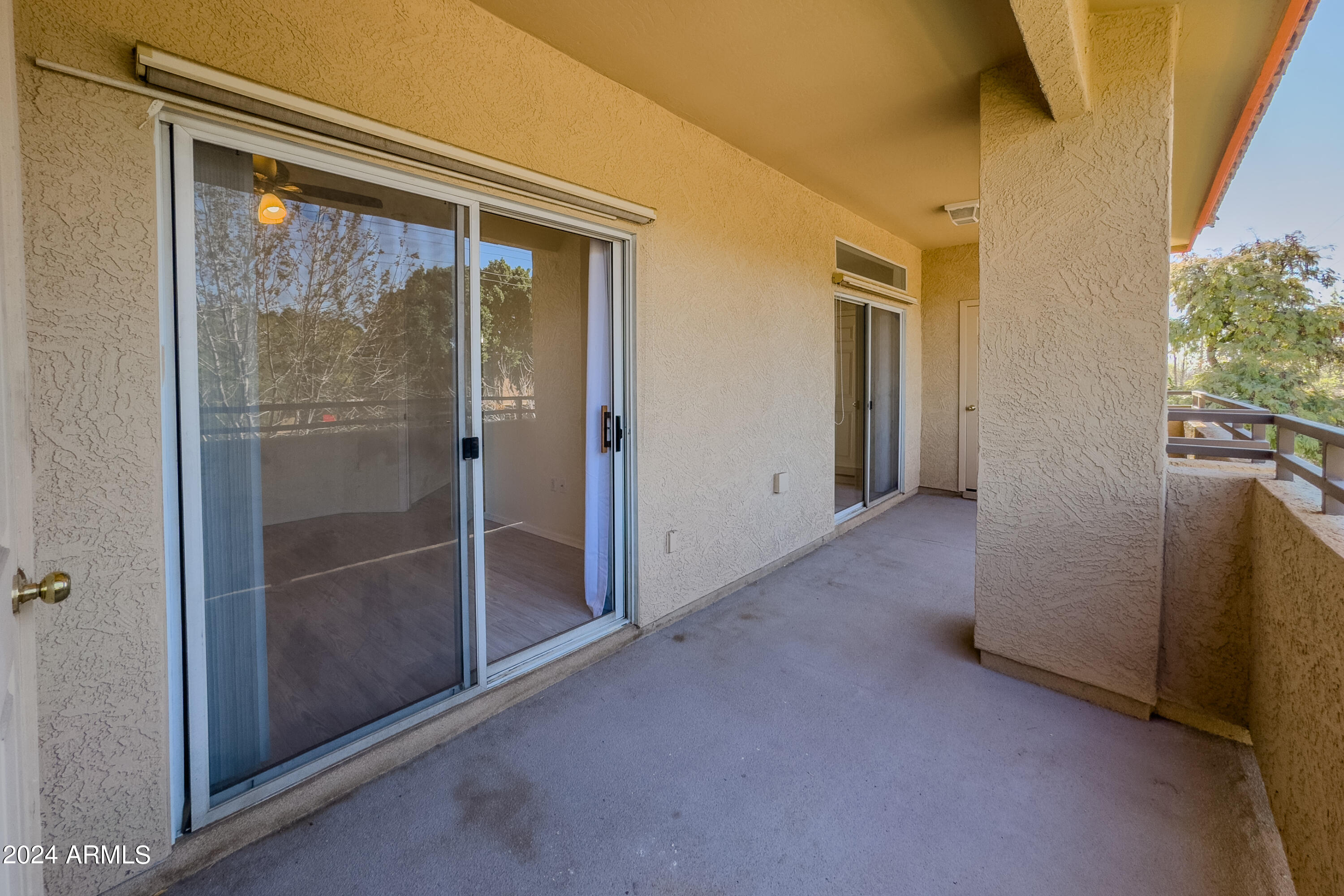 10410 N CAVE CREEK Road, 2103