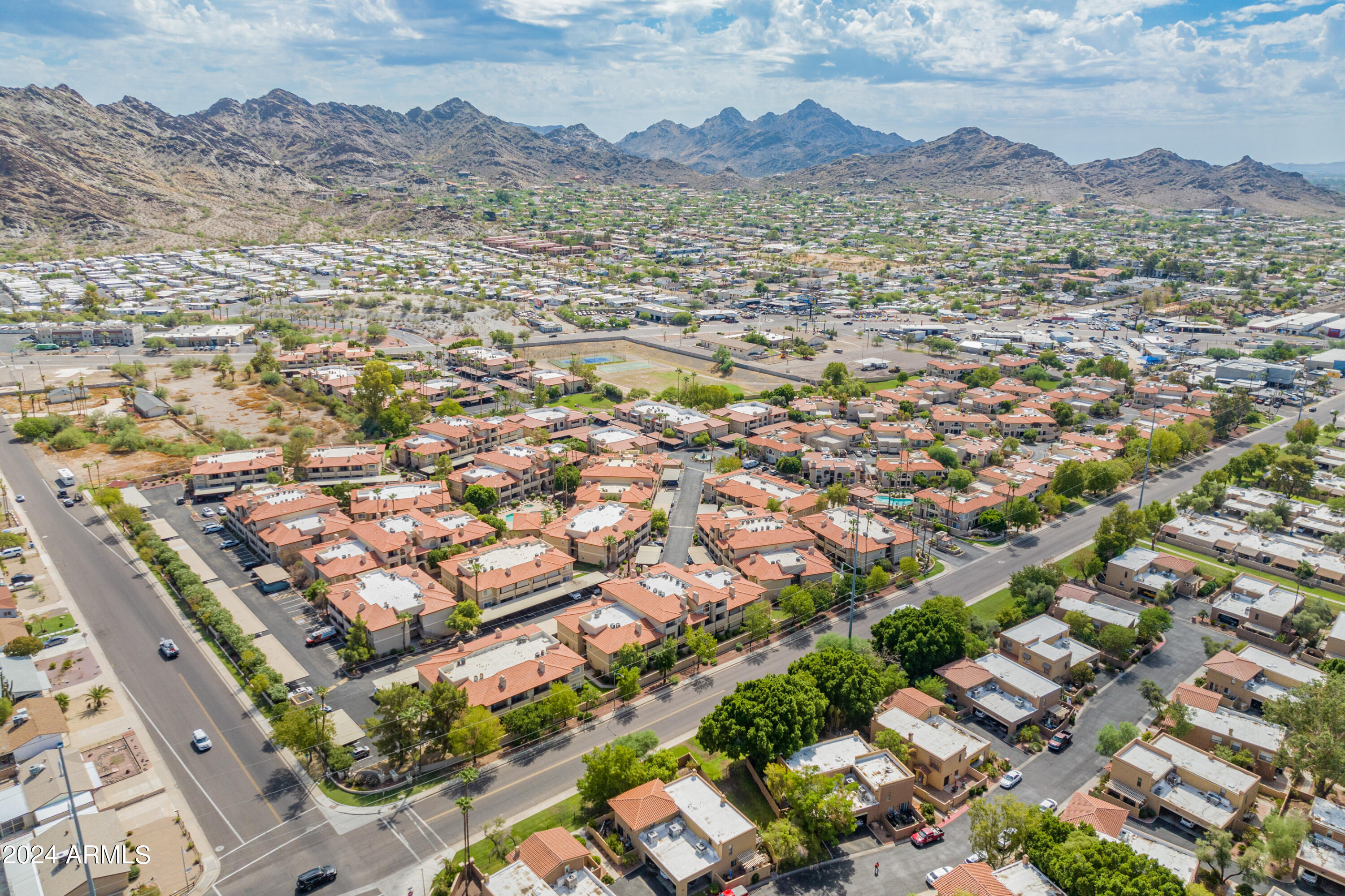 10410 N CAVE CREEK Road, 2103