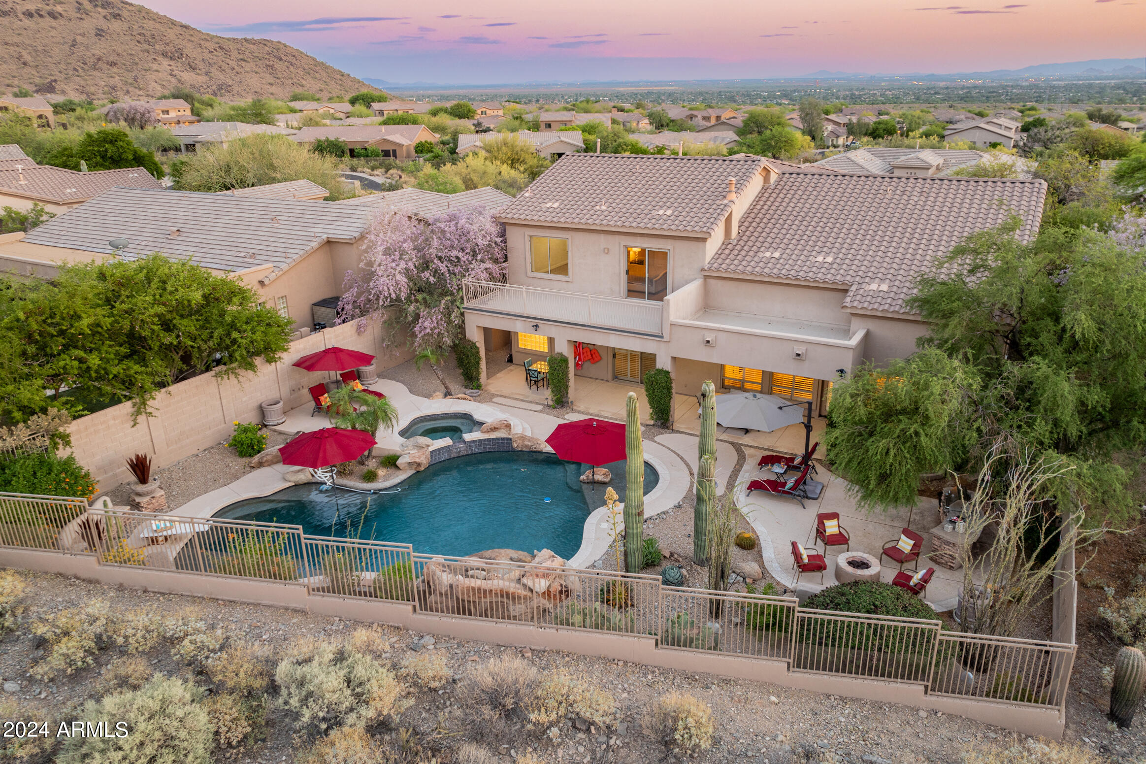 10914 E GELDING Drive