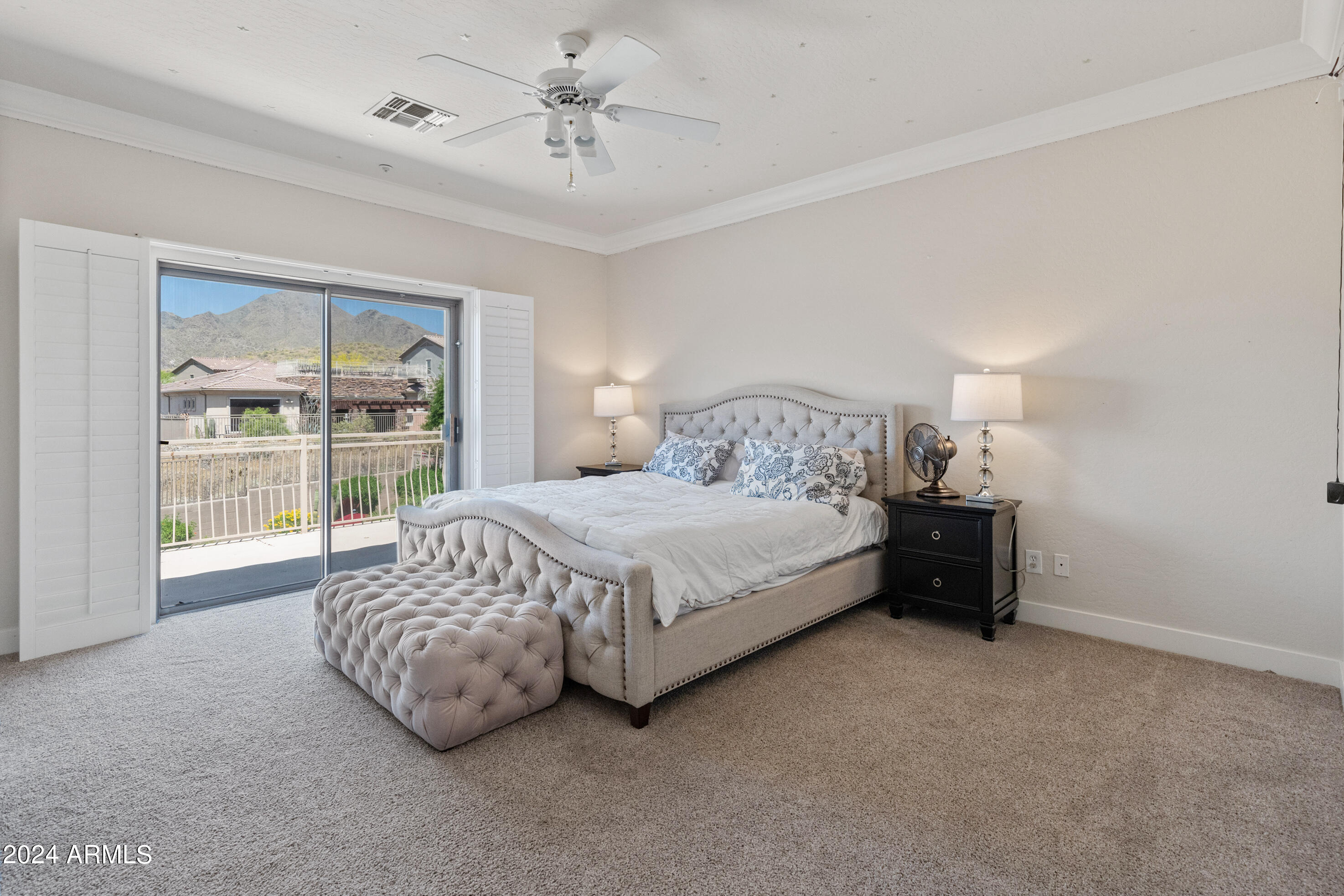 10914 E GELDING Drive