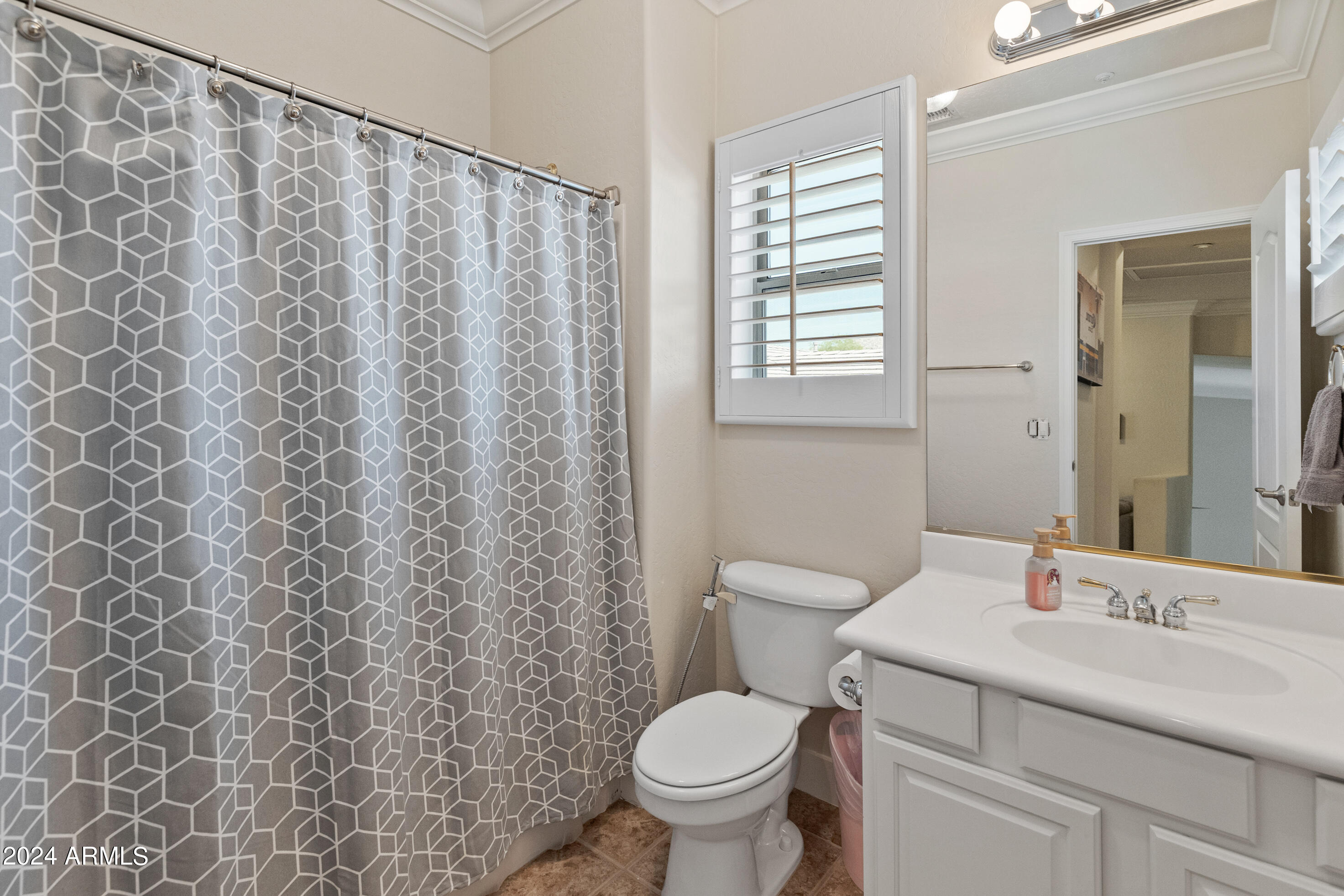 10914 E GELDING Drive