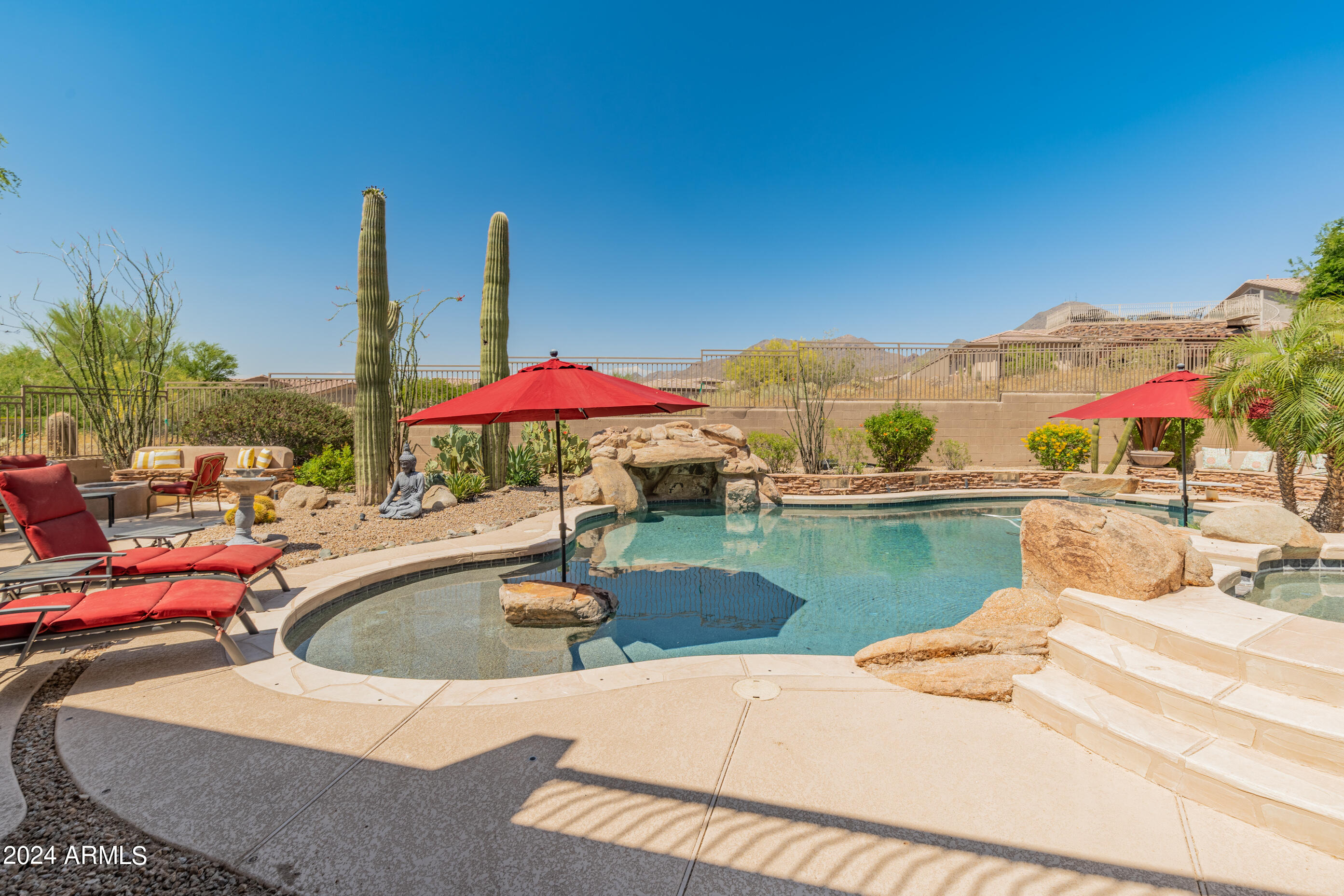 10914 E GELDING Drive